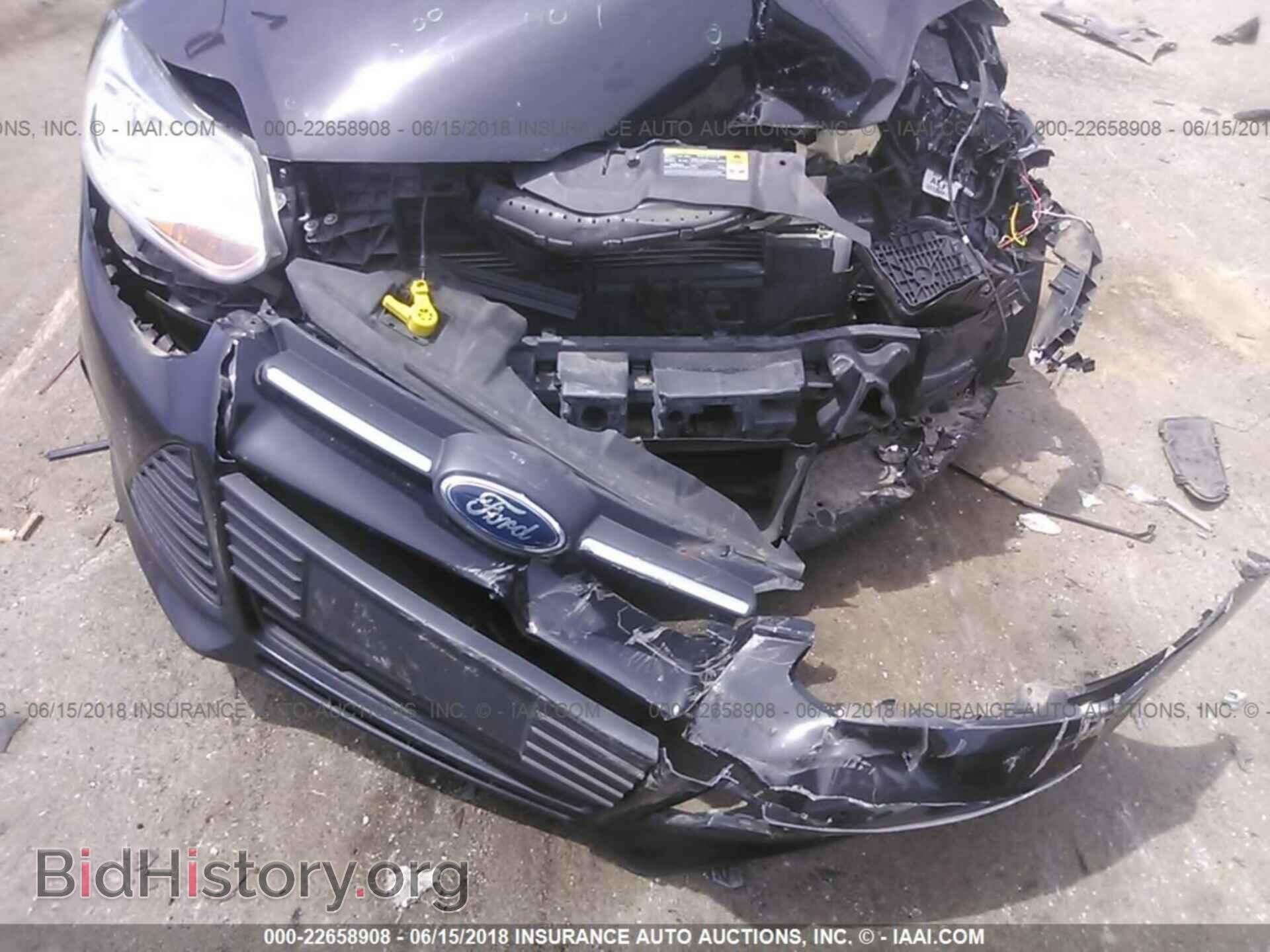 2013 Ford Focus - VIN: 1FADP3F23DL195027 - Photo 6