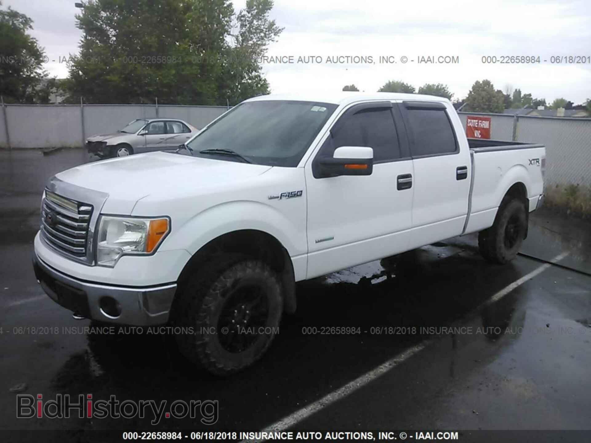2012 Ford F150 - VIN: 1FTFW1ET8CKD86807 - Фото 2
