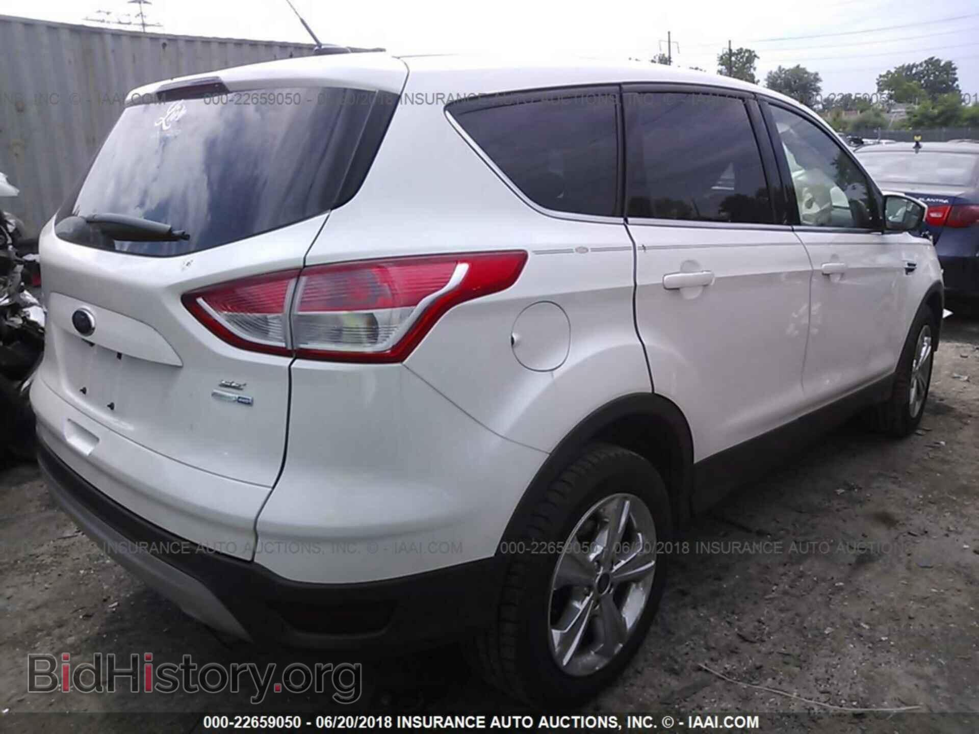 2014 Ford Escape - VIN: 1FMCU9GX8EUE33022 - Photo 4