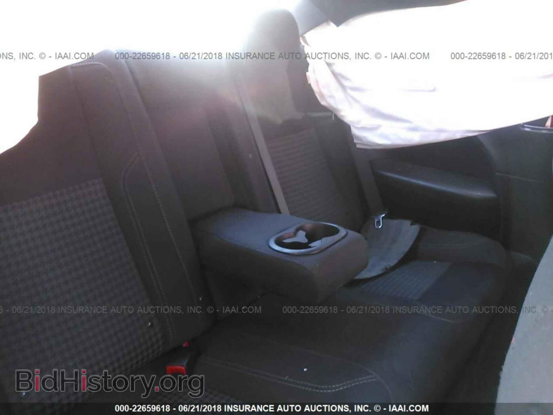 2016 Dodge Challenger - VIN: 2C3CDZAG2GH316267 - Photo 8