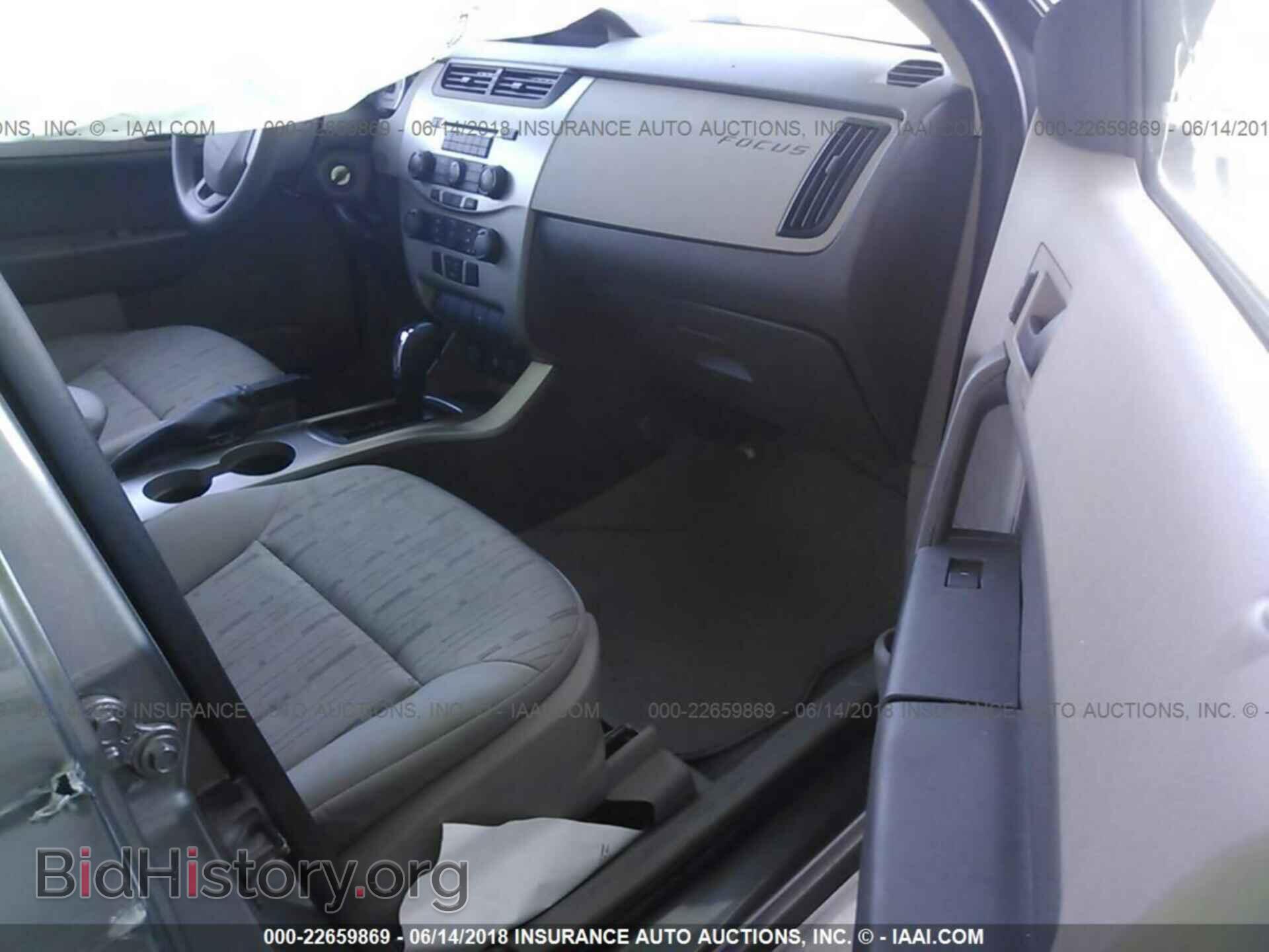 2011 Ford Focus - VIN: 1FAHP3FN3BW182009 - Фото 5