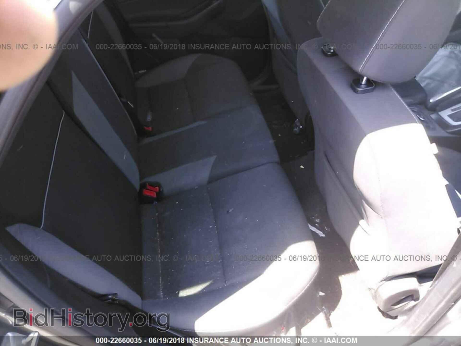 2014 Ford Focus - VIN: 1FADP3K20EL107218 - Photo 8
