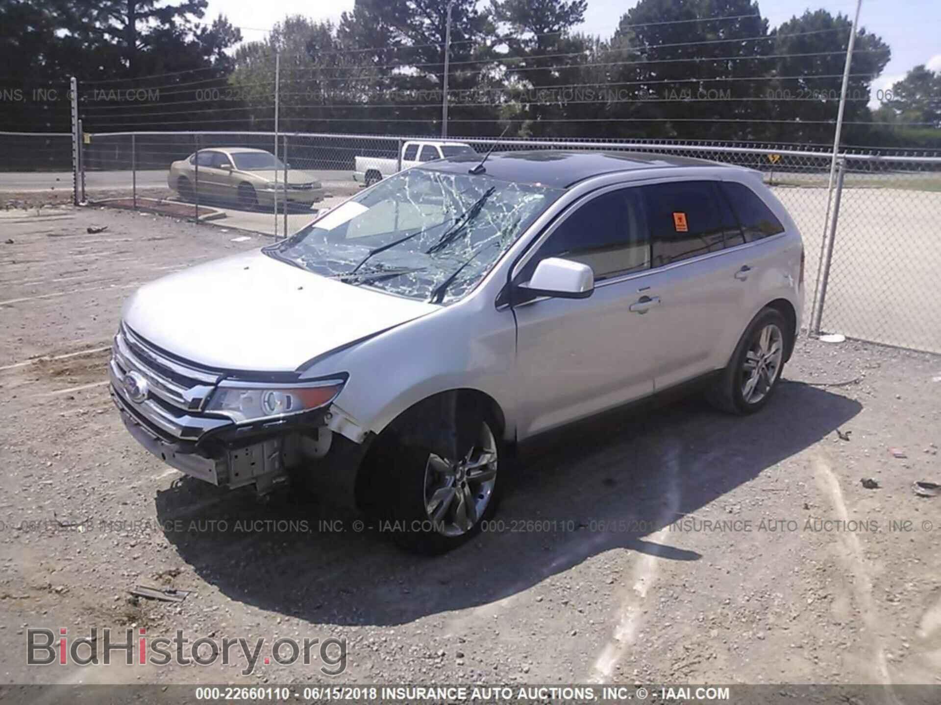 2011 Ford Edge - VIN: 2FMDK3KC2BBA32627 - Photo 2
