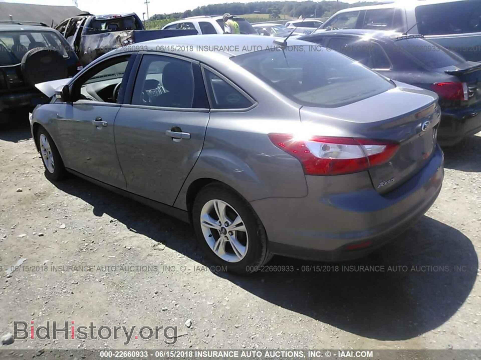 2013 Ford Focus - VIN: 1FADP3F26DL258864 - Фото 3
