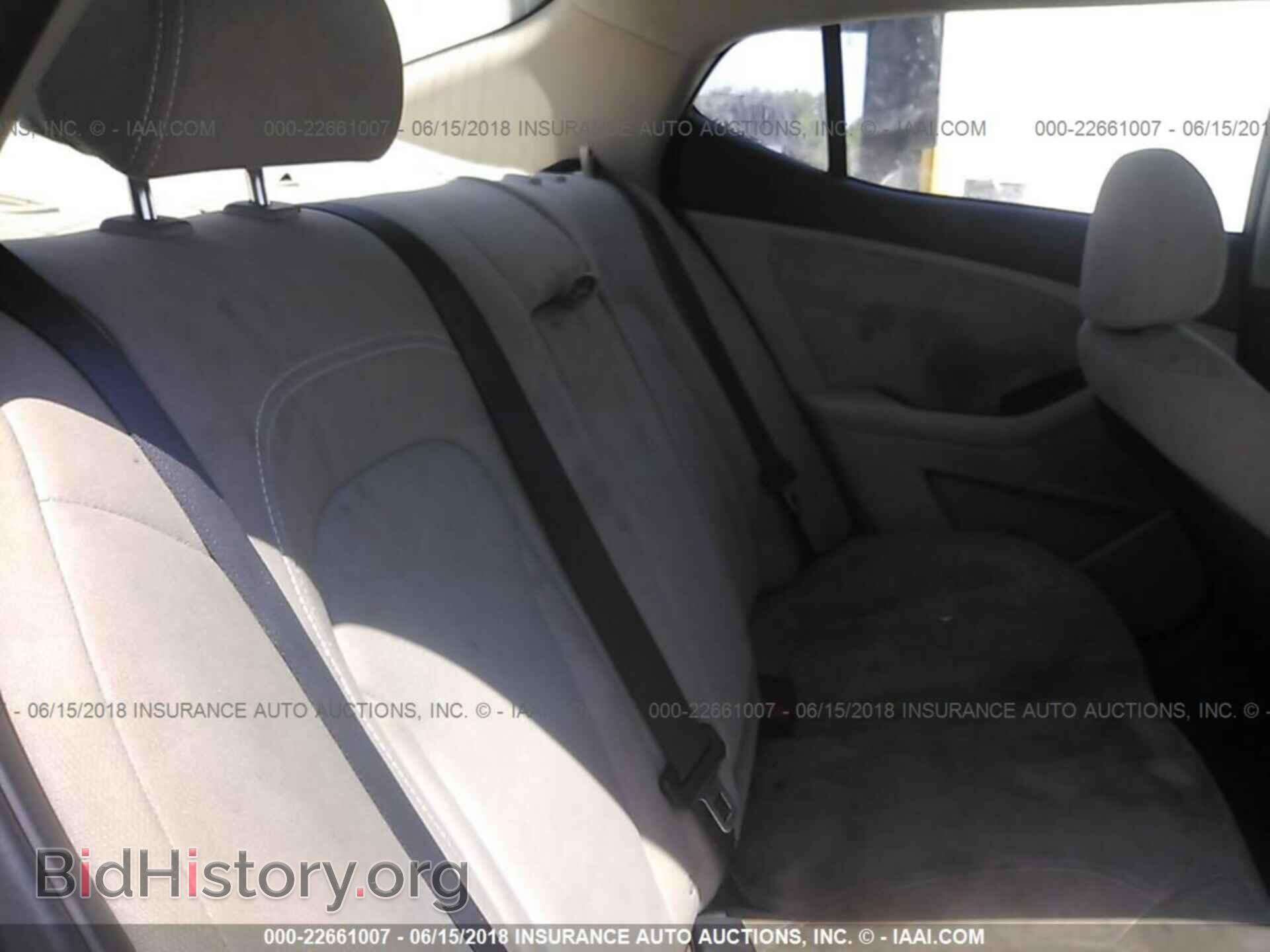 2011 Kia Optima - VIN: KNAGM4A77B5123125 - Photo 8