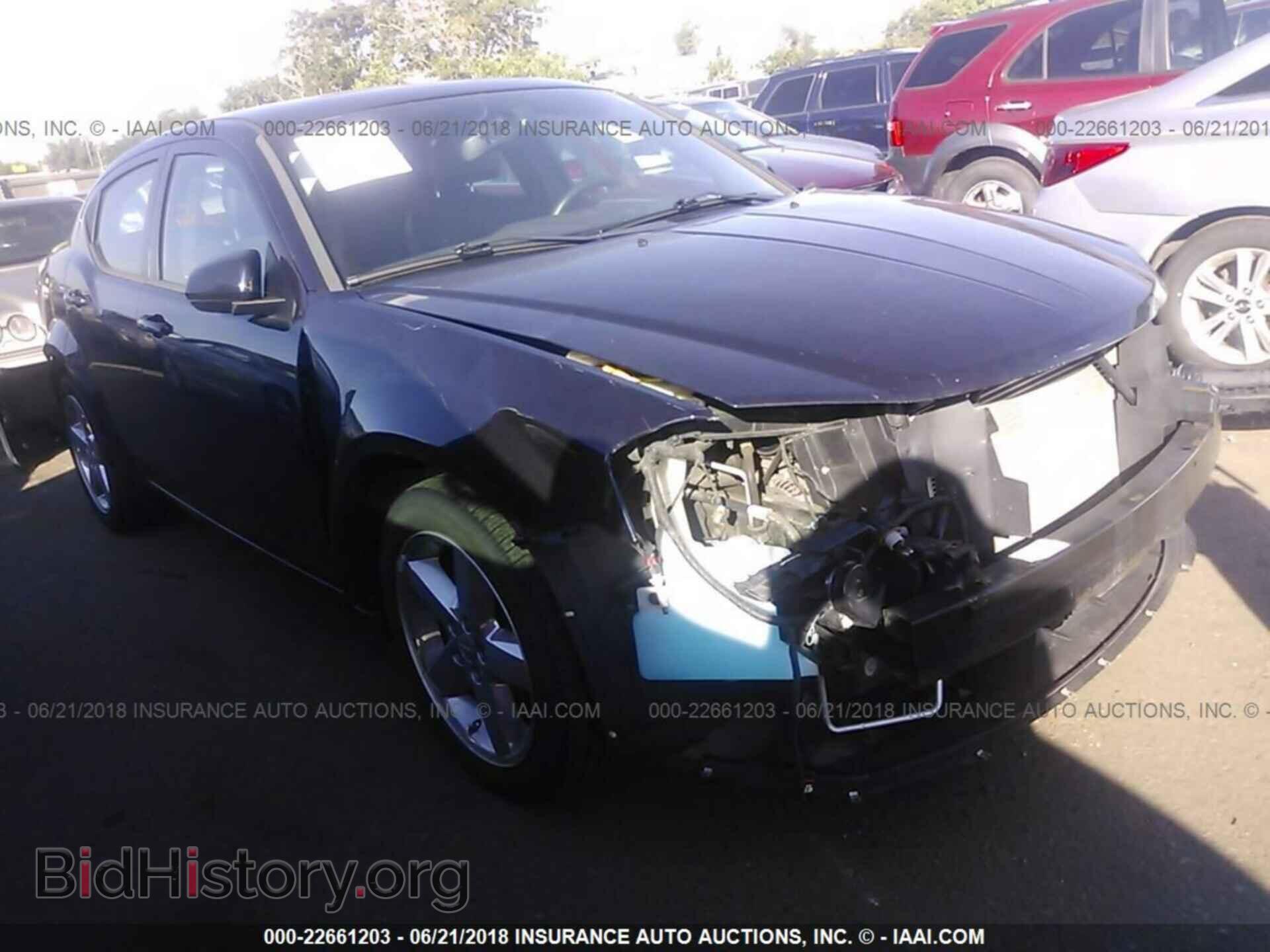 Photo 1B3BD2FB1BN506431 - Dodge Avenger 2011