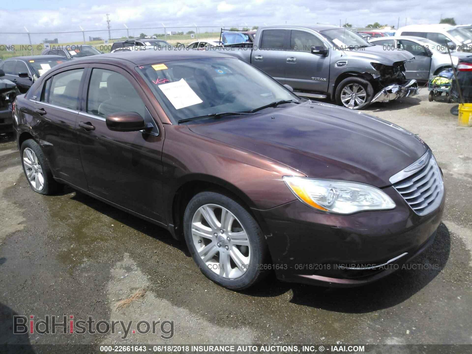 Фотография 1C3CCBBBXCN189198 - Chrysler 200 2012