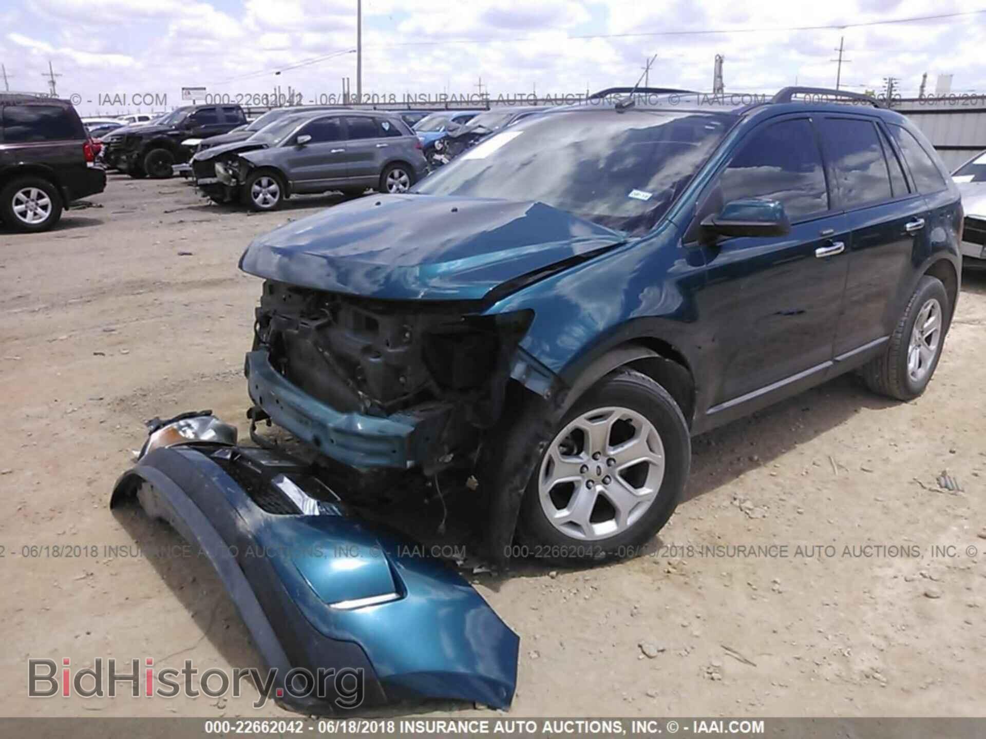 2011 Ford Edge - VIN: 2FMDK3JC1BBB40996 - Фото 2
