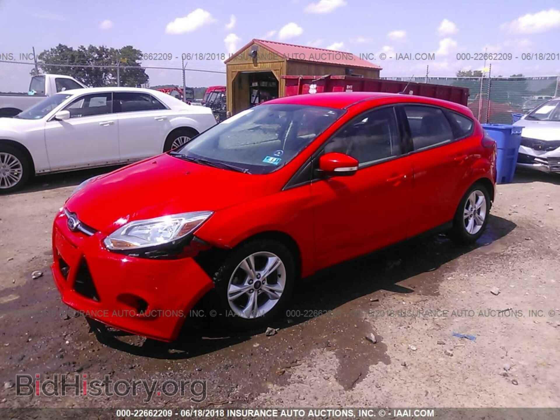 2014 Ford Focus - VIN: 1FADP3K24EL334539 - Фото 2