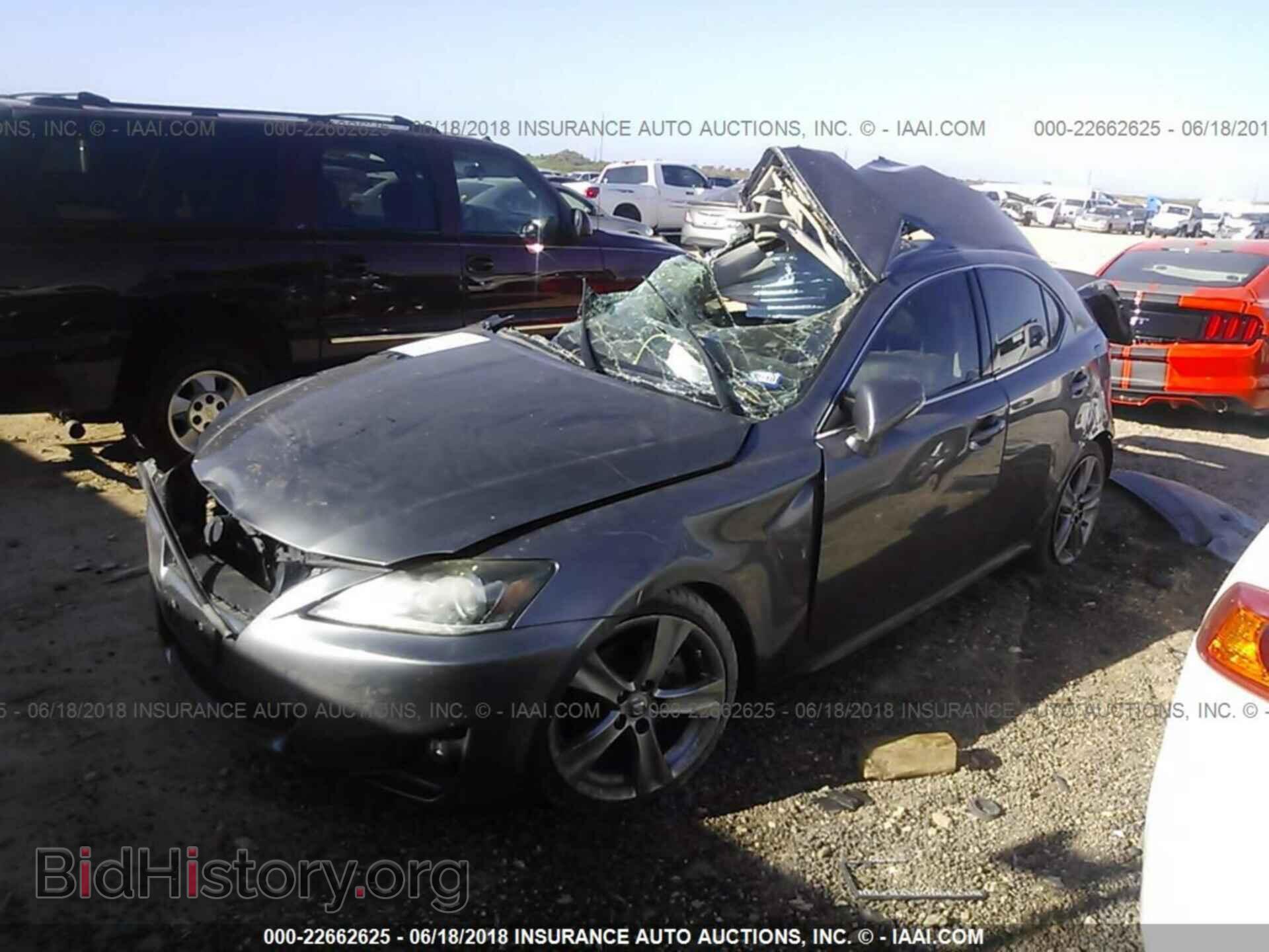 2012 Lexus Is - VIN: JTHBF5C23C5158033 - Photo 2