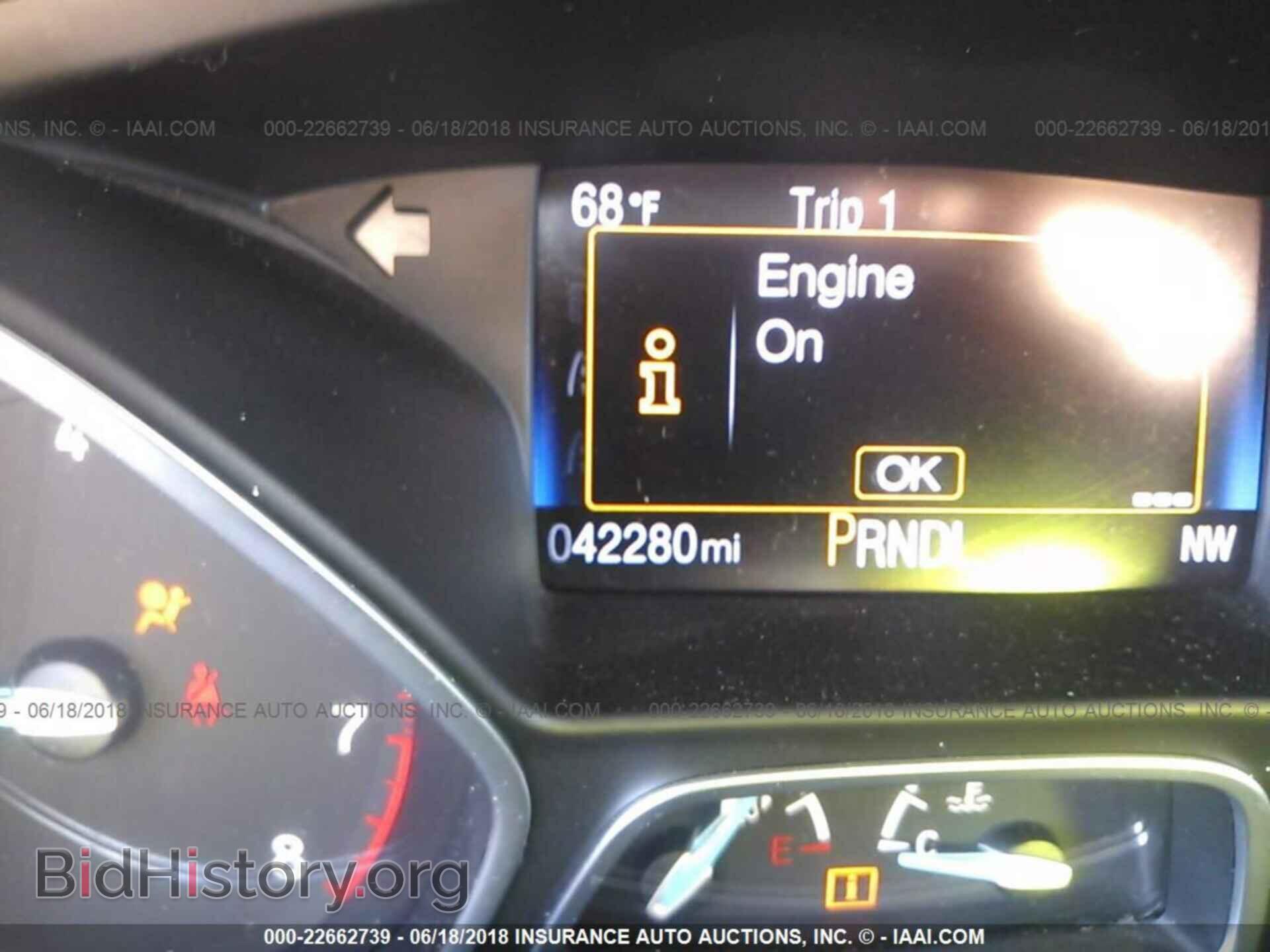 2016 Ford Focus - VIN: 1FADP3K21GL337787 - Photo 7