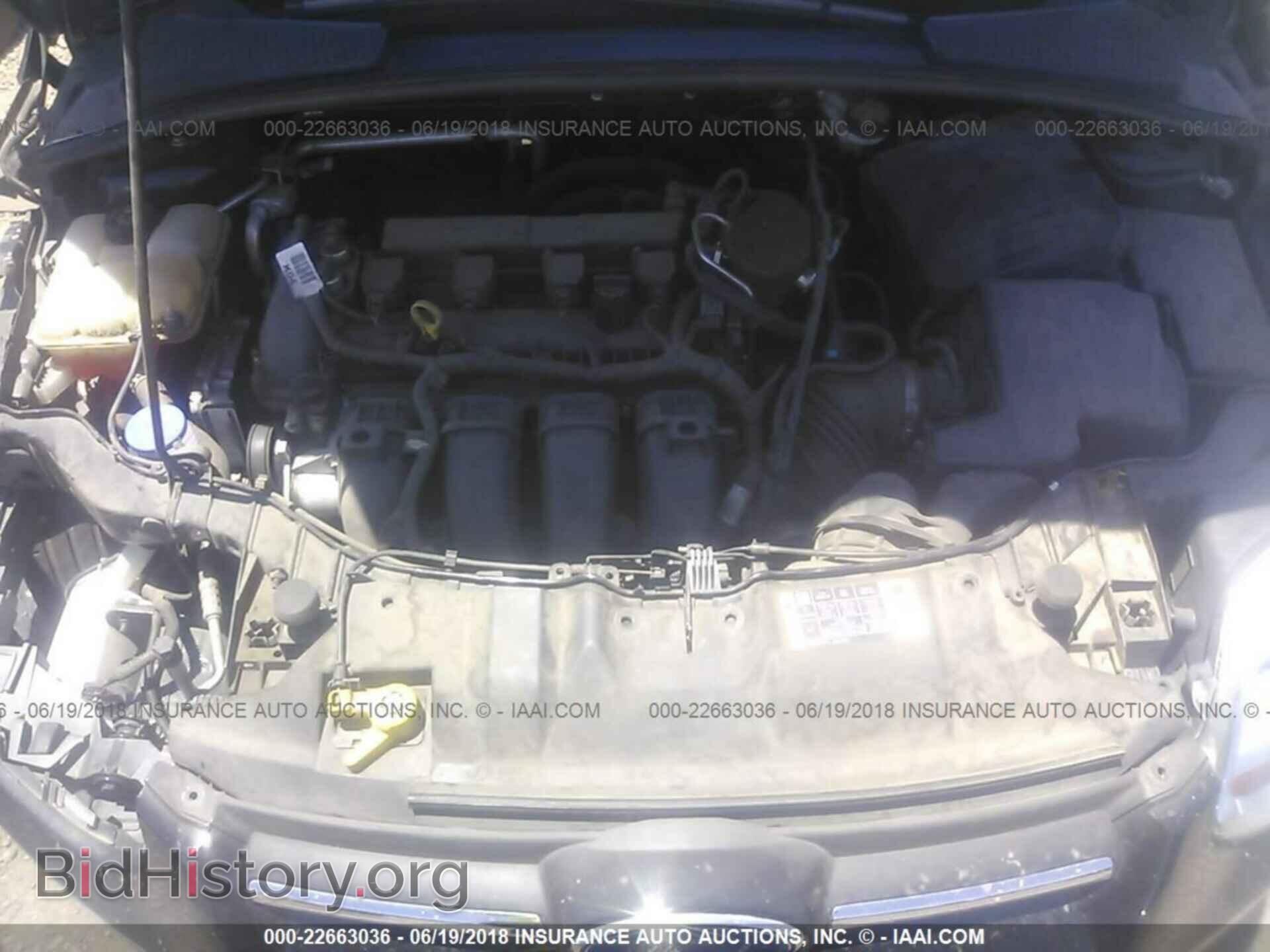 2014 Ford Focus - VIN: 1FADP3F28EL442396 - Photo 10