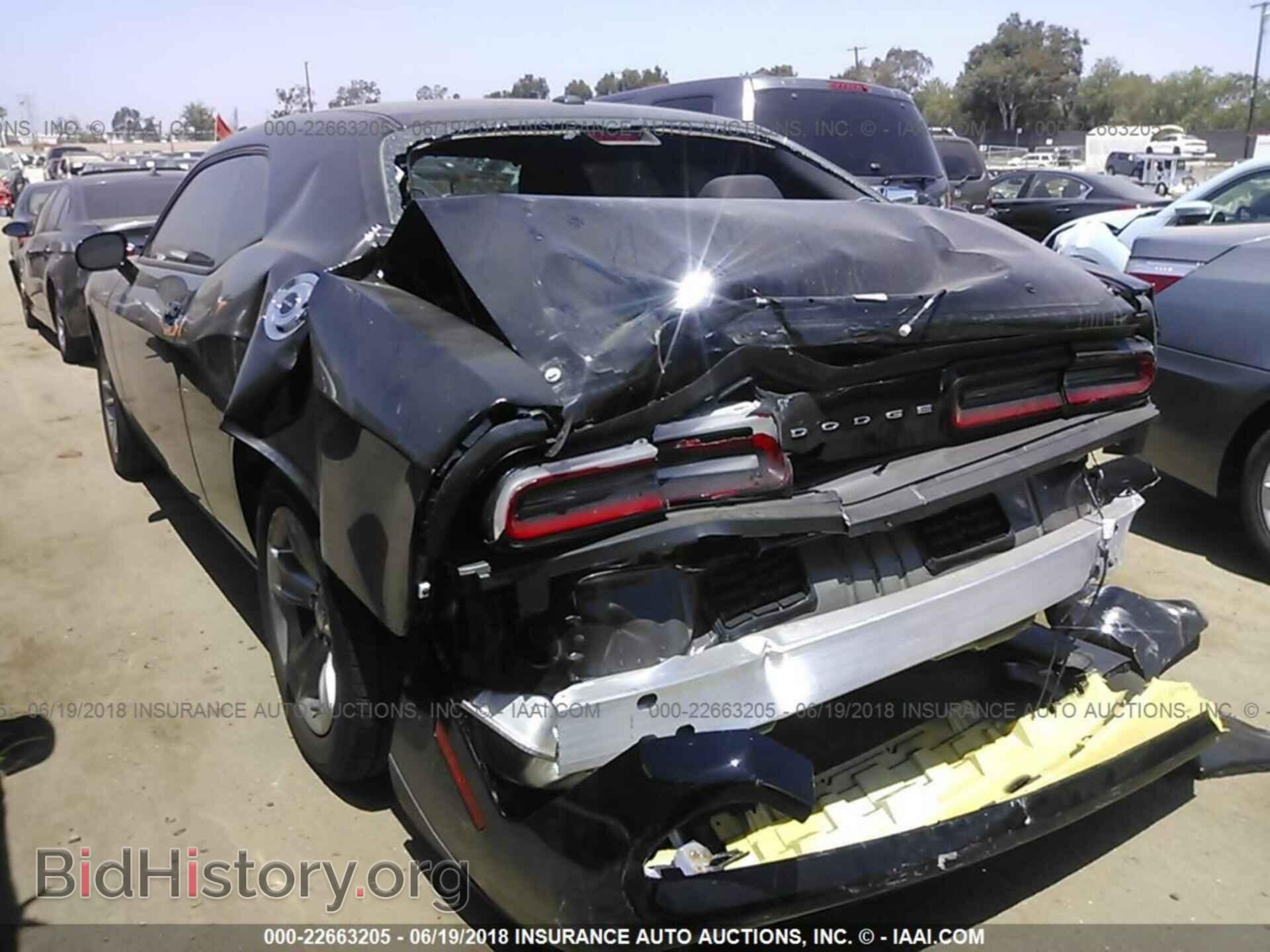 2018 Dodge Challenger - VIN: 2C3CDZAG2JH183579 - Photo 3