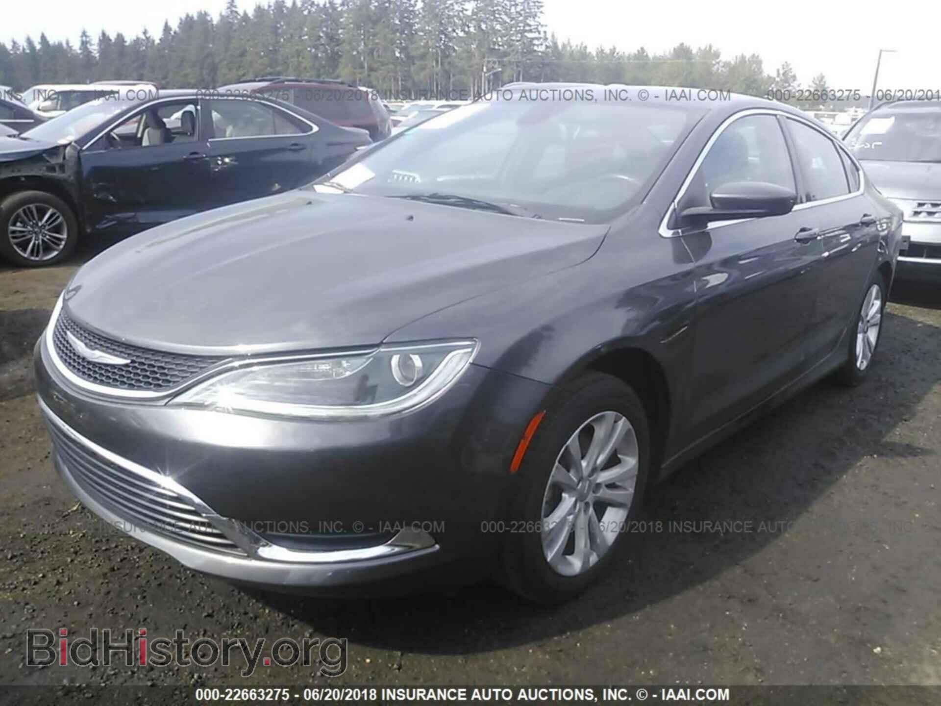 2015 Chrysler 200 - VIN: 1C3CCCAB0FN666457 - Photo 2