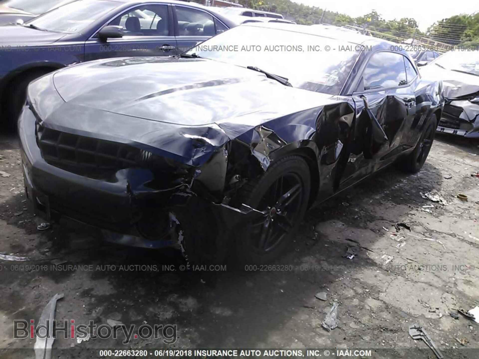 2011 Chevrolet Camaro - VIN: 2G1FA1ED4B9211132 - Фото 2