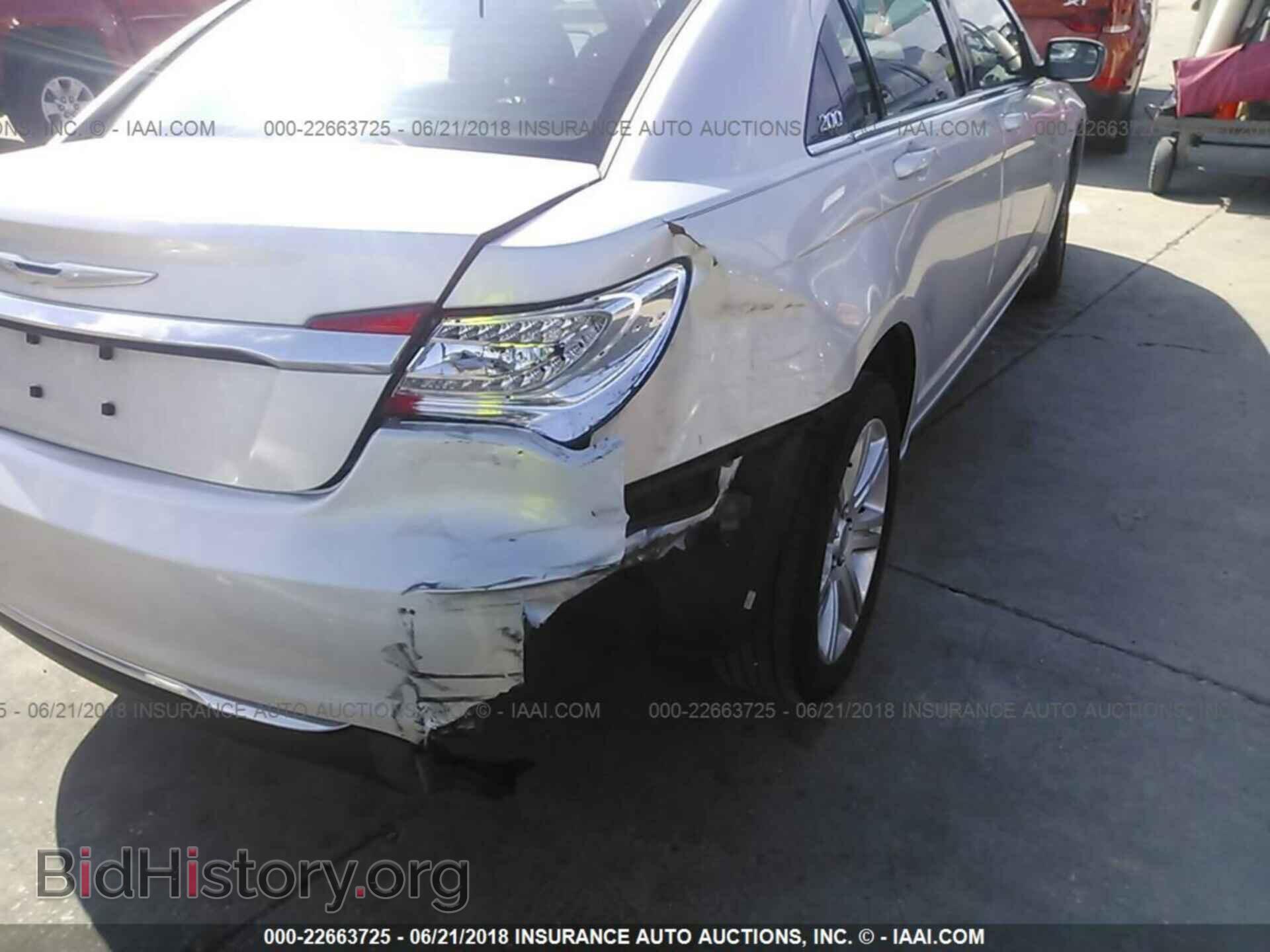 2012 Chrysler 200 - VIN: 1C3CCBBG8CN226941 - Photo 6
