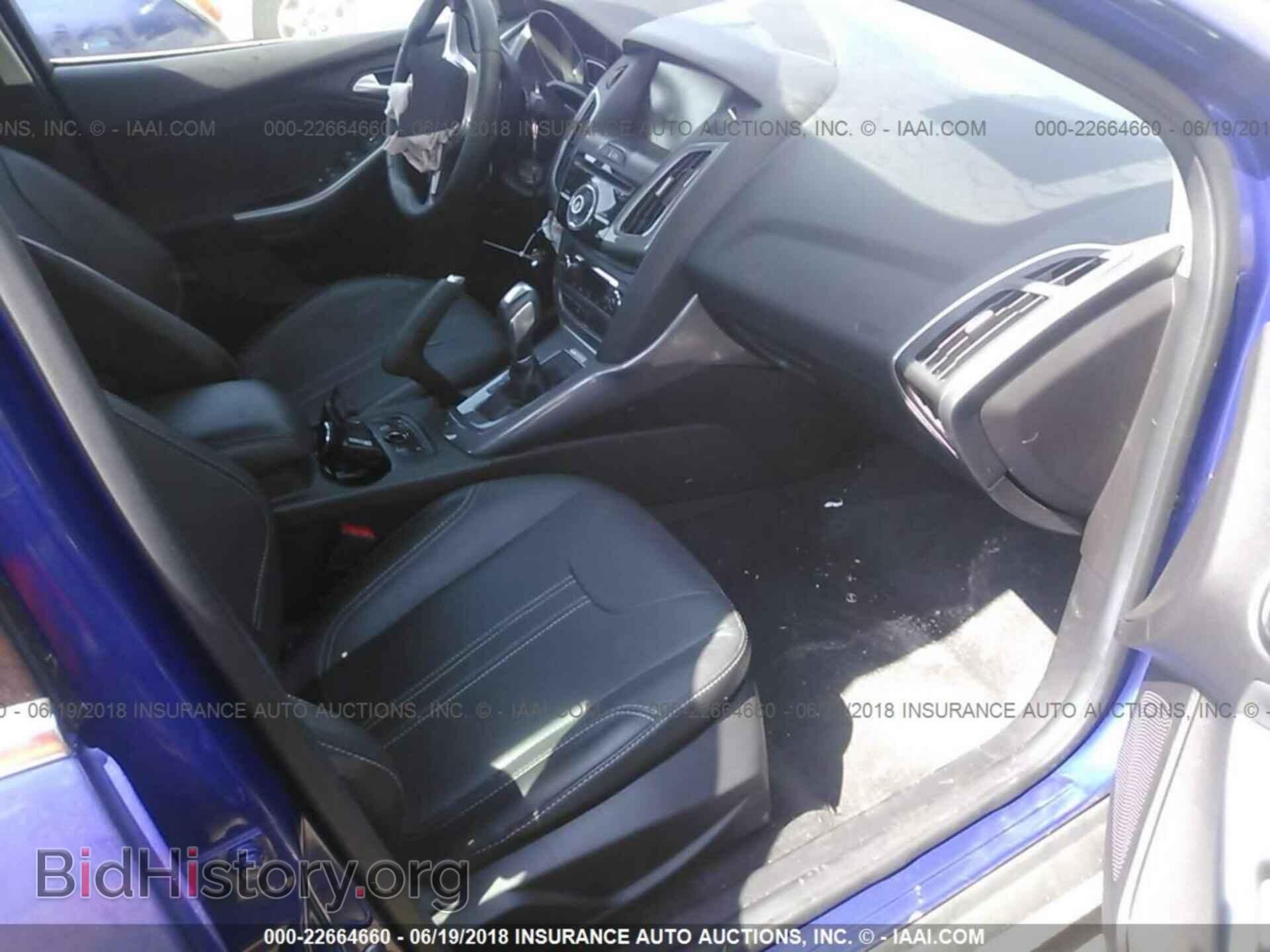 2014 Ford Focus - VIN: 1FADP3J2XEL221339 - Photo 5