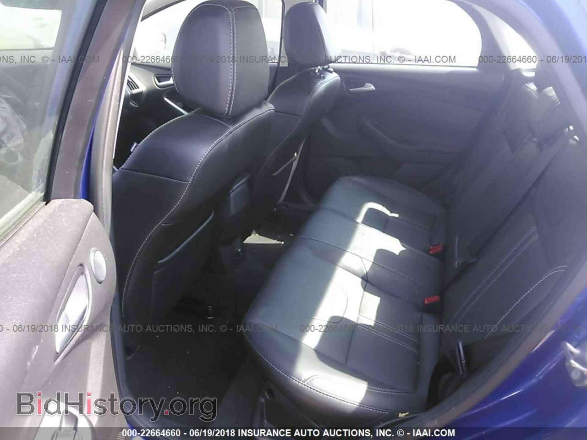 2014 Ford Focus - VIN: 1FADP3J2XEL221339 - Photo 8