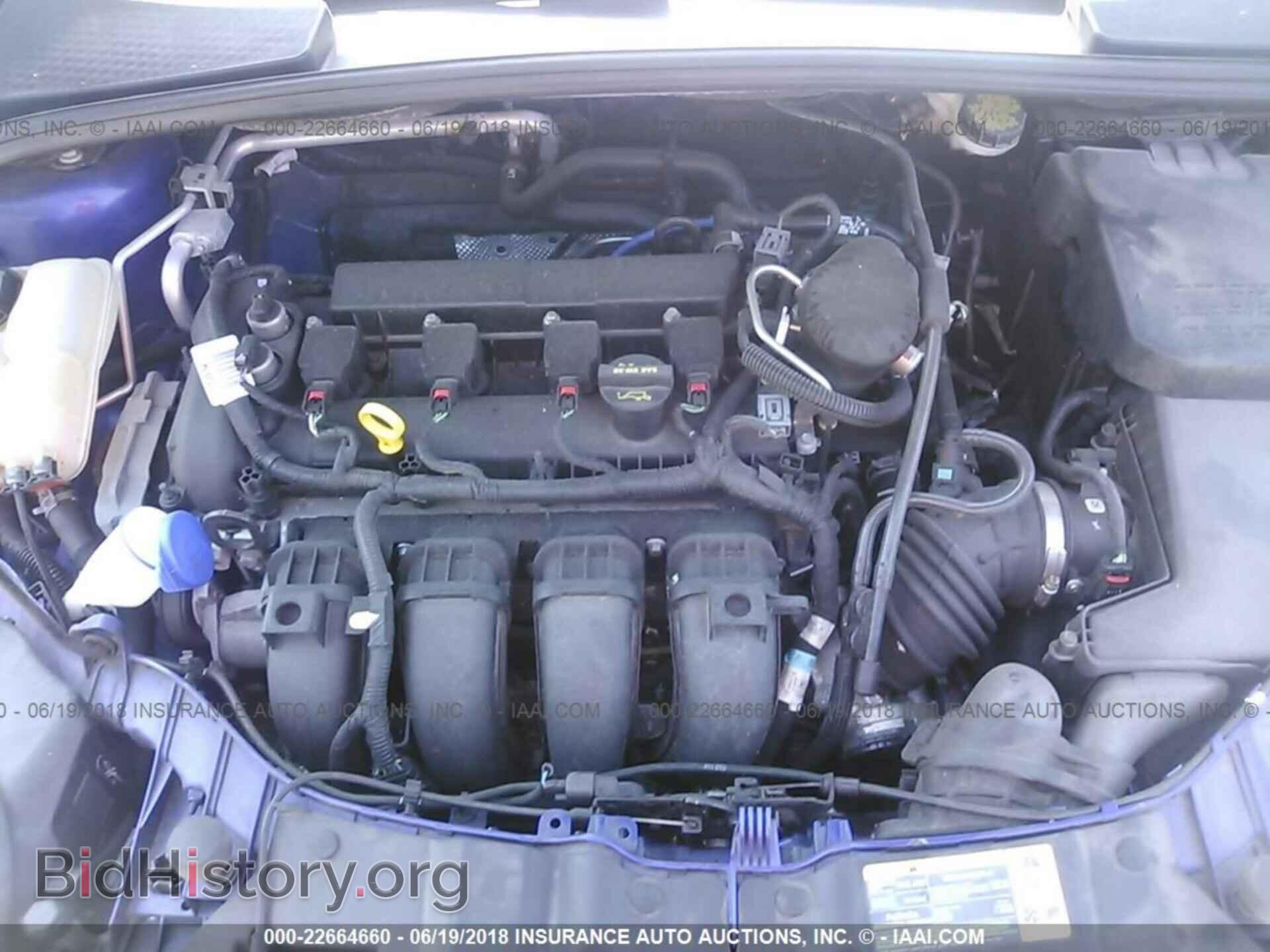 2014 Ford Focus - VIN: 1FADP3J2XEL221339 - Photo 10