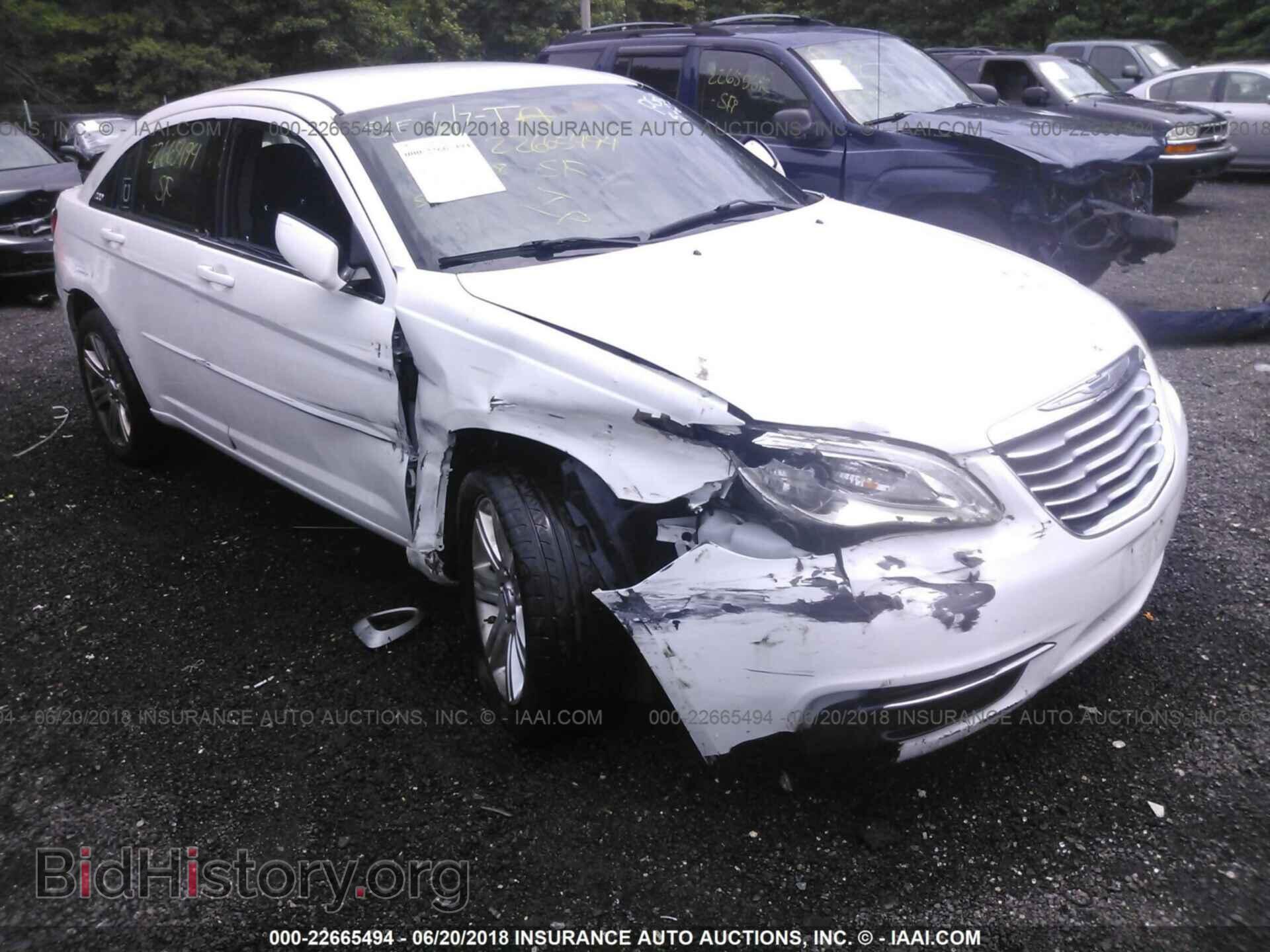 2013 Chrysler 200 - VIN: 1C3CCBBB4DN656147 - Photo 6