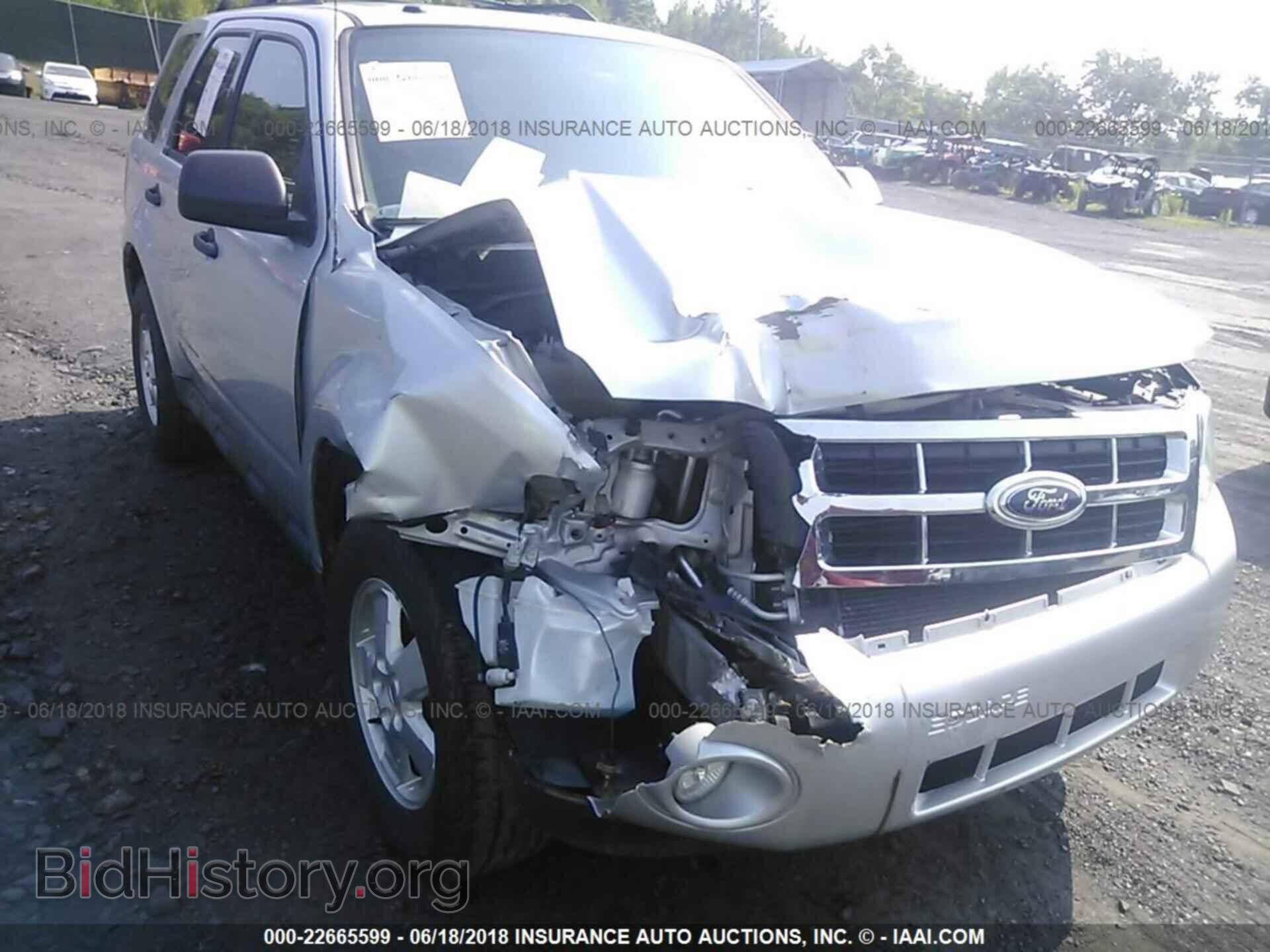2012 Ford Escape - VIN: 1FMCU9DG5CKB87267 - Photo 6