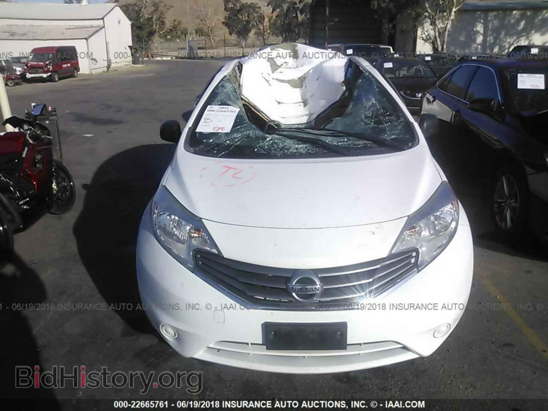 2015 Nissan Versa note - VIN: 3N1CE2CP8FL396325 - Photo 6