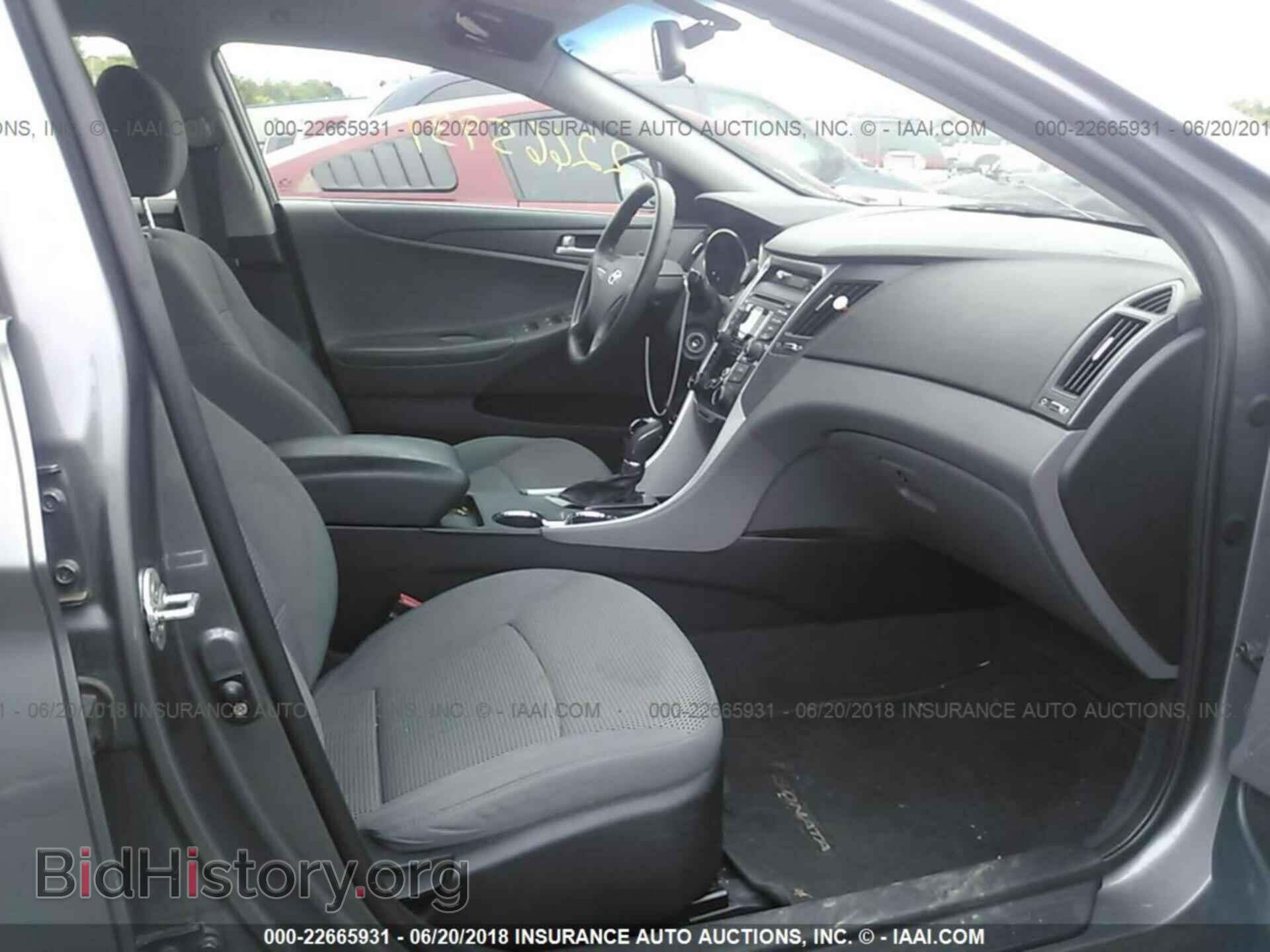 2012 Hyundai Sonata - VIN: 5NPEB4AC8CH318360 - Фото 5