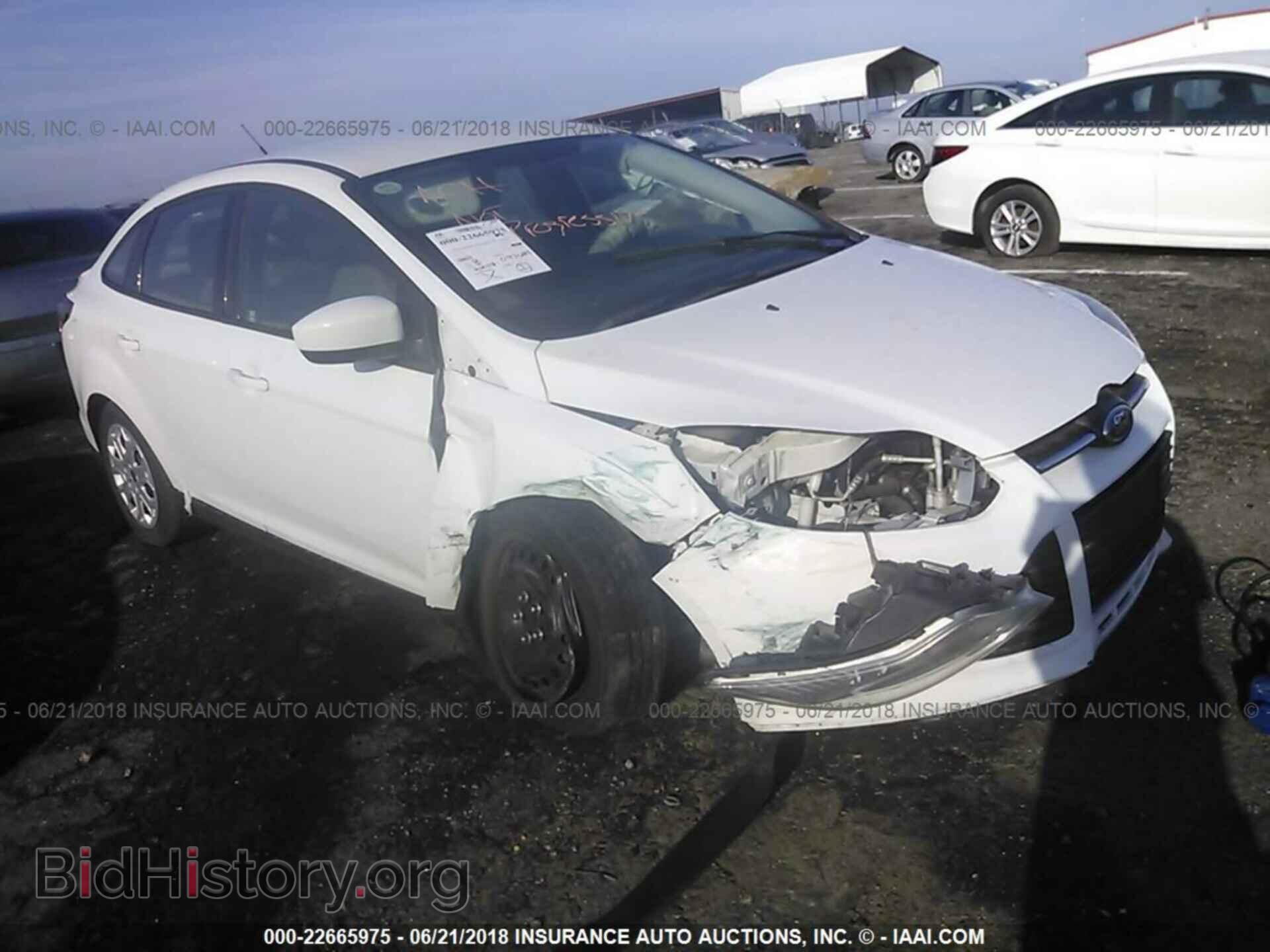 Photo 1FAHP3F29CL341849 - Ford Focus 2012