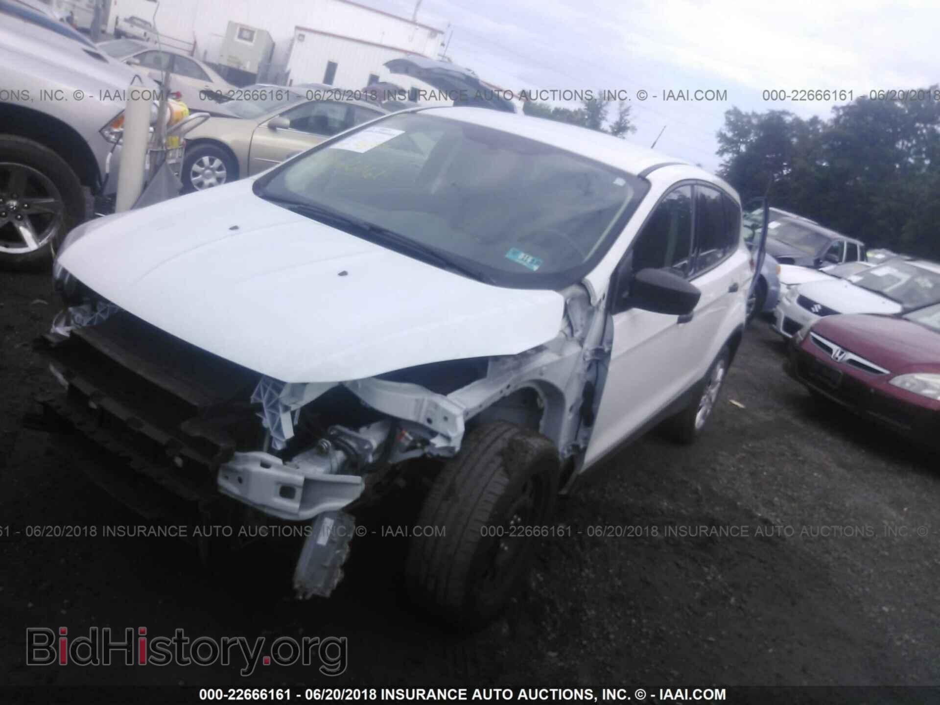 2014 Ford Escape - VIN: 1FMCU0F79EUC10422 - Photo 2