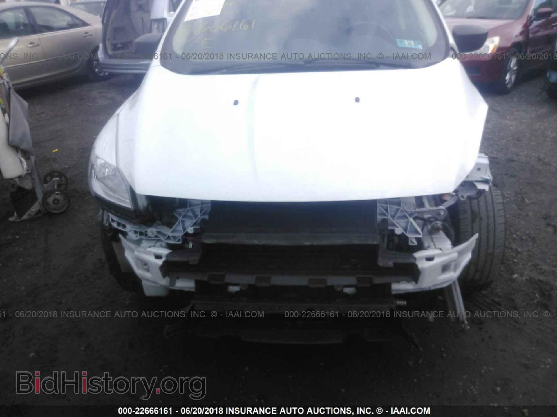 2014 Ford Escape - VIN: 1FMCU0F79EUC10422 - Photo 6