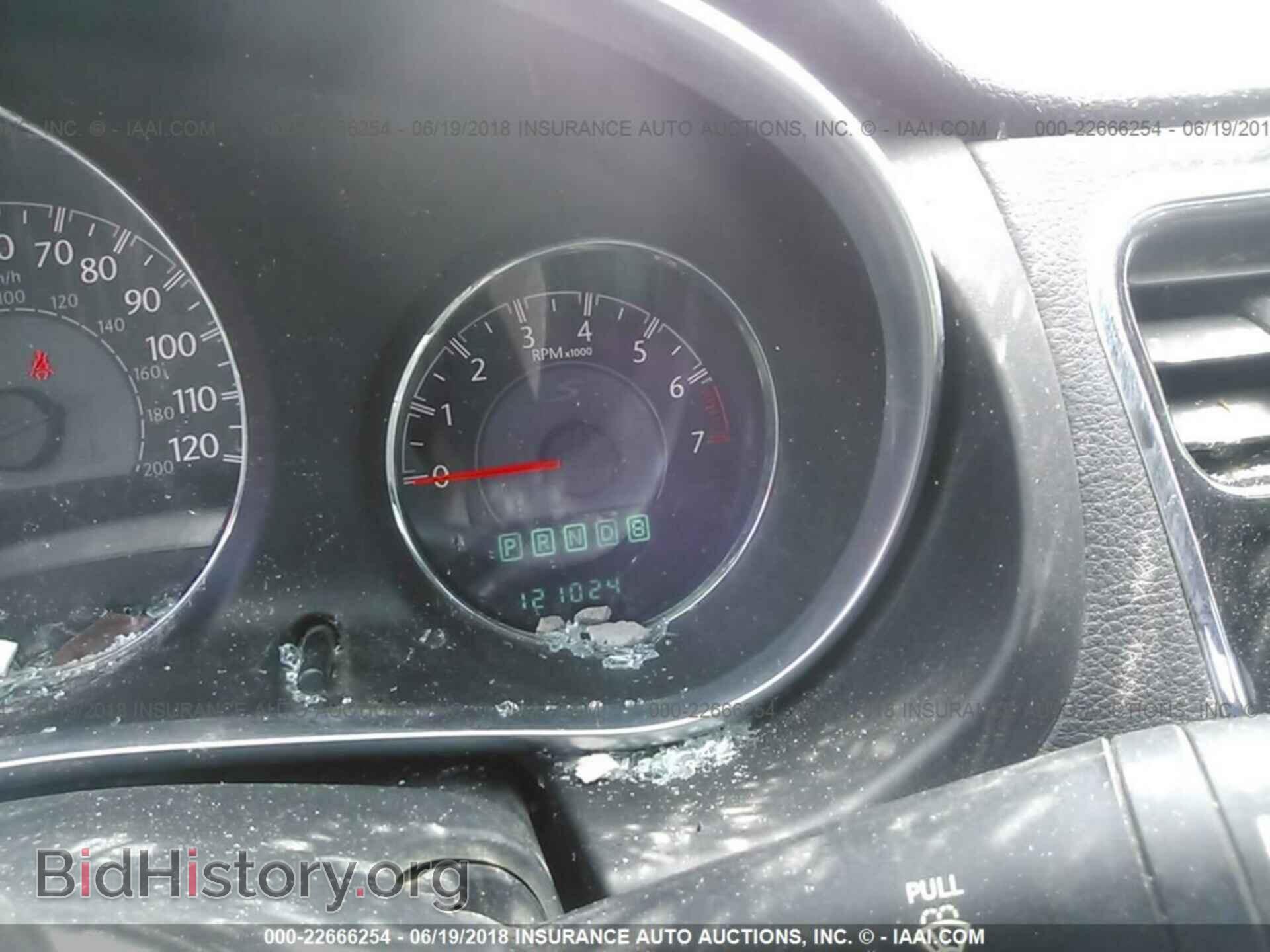 2013 Chrysler 200 - VIN: 1C3CCBBB6DN655324 - Фото 7