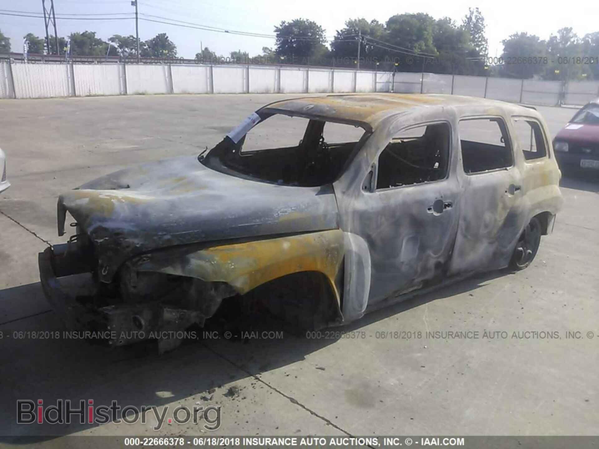 2011 Chevrolet Hhr - VIN: 3GNBABFW9BS619714 - Фото 2