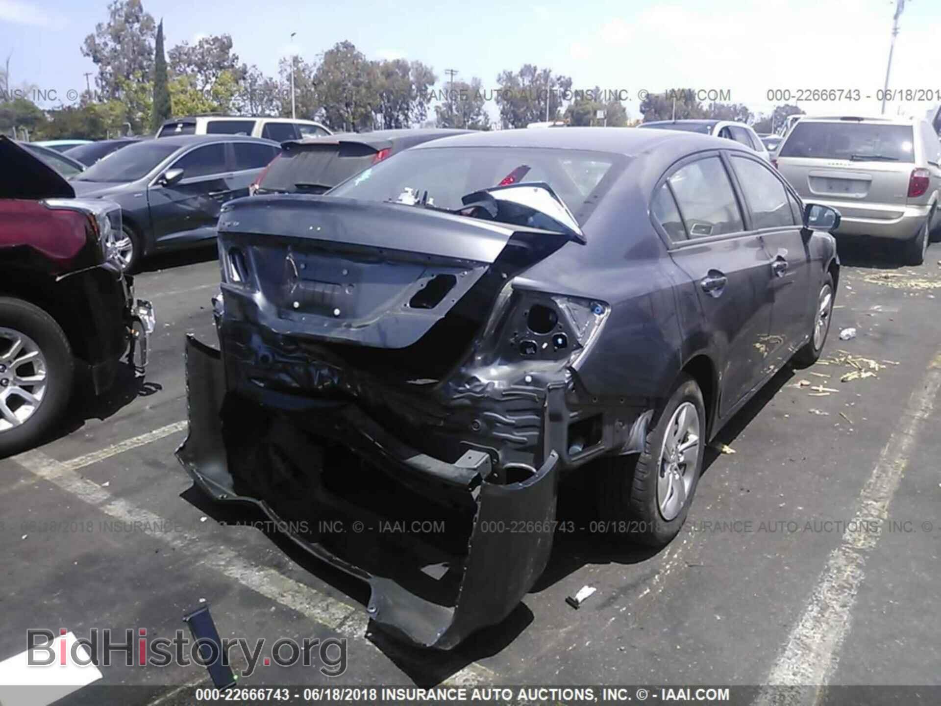 2014 Honda Civic - VIN: 19XFB2F52EE275337 - Фото 4
