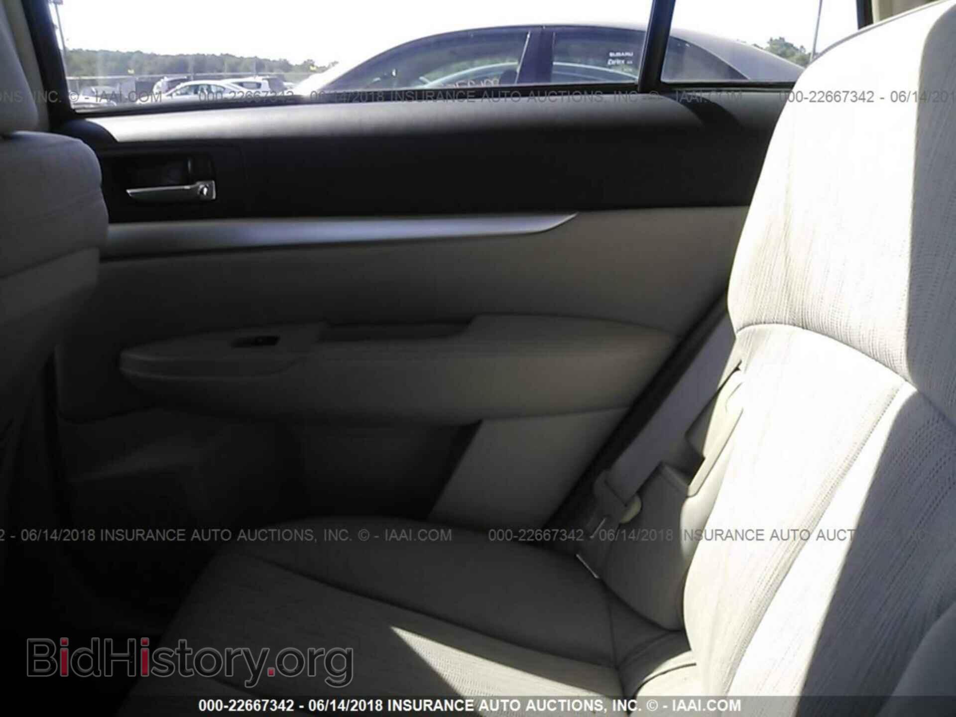 2013 Subaru Outback - VIN: 4S4BRBCC4D3247120 - Photo 8