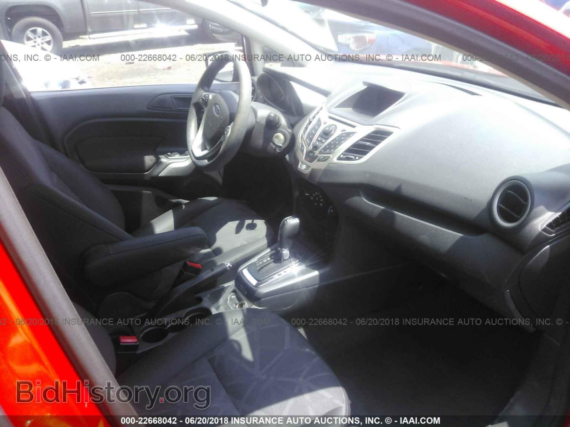 2012 Ford Fiesta - VIN: 3FADP4EJ9CM104998 - Photo 5