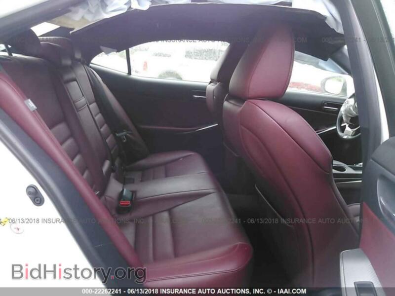 2014 Lexus IS (VIN JTHBF1D25E5030306) — фото 8 из 10