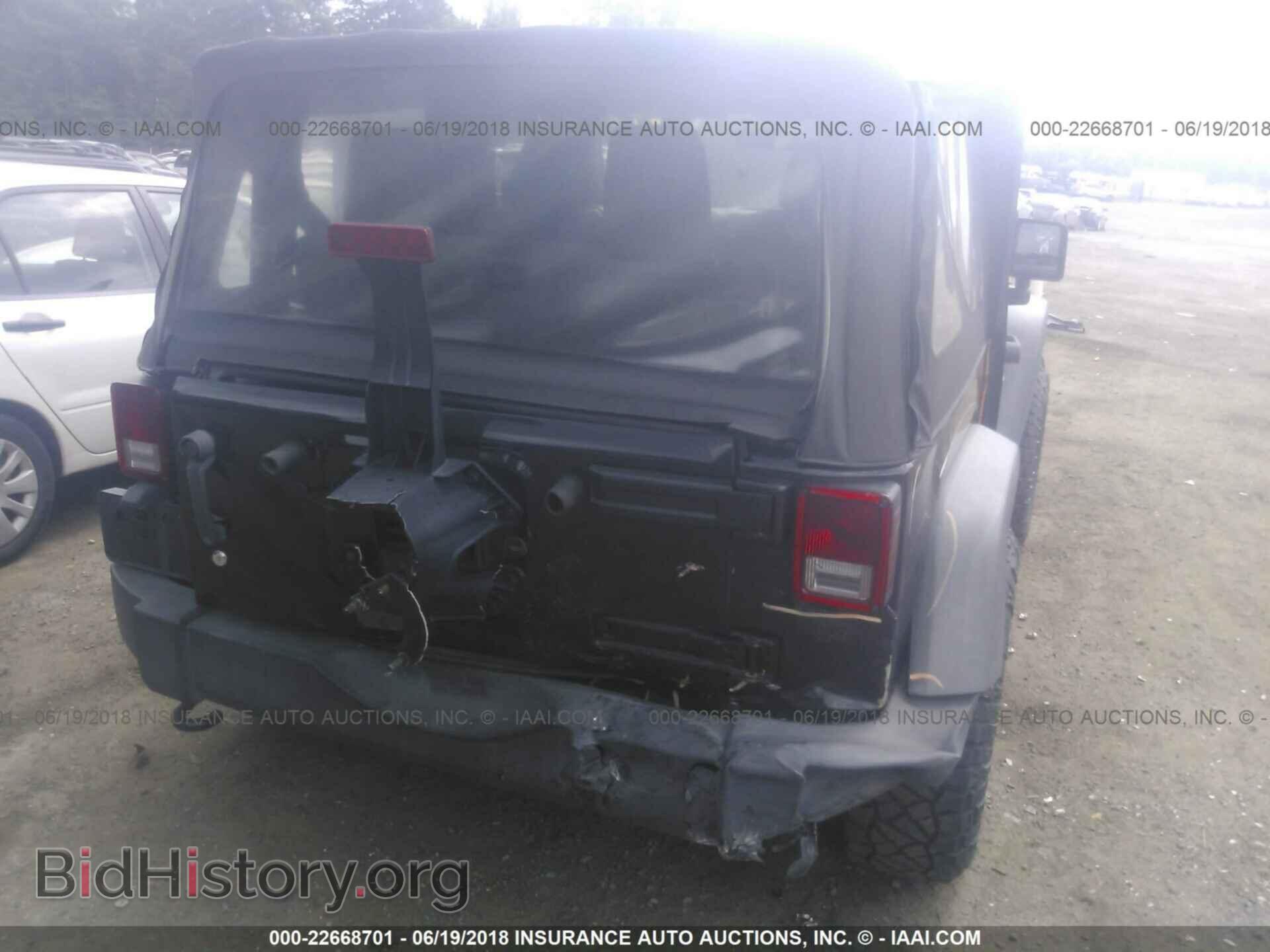 2011 Jeep Wrangler - VIN: 1J4AA2D19BL616839 - Фото 6