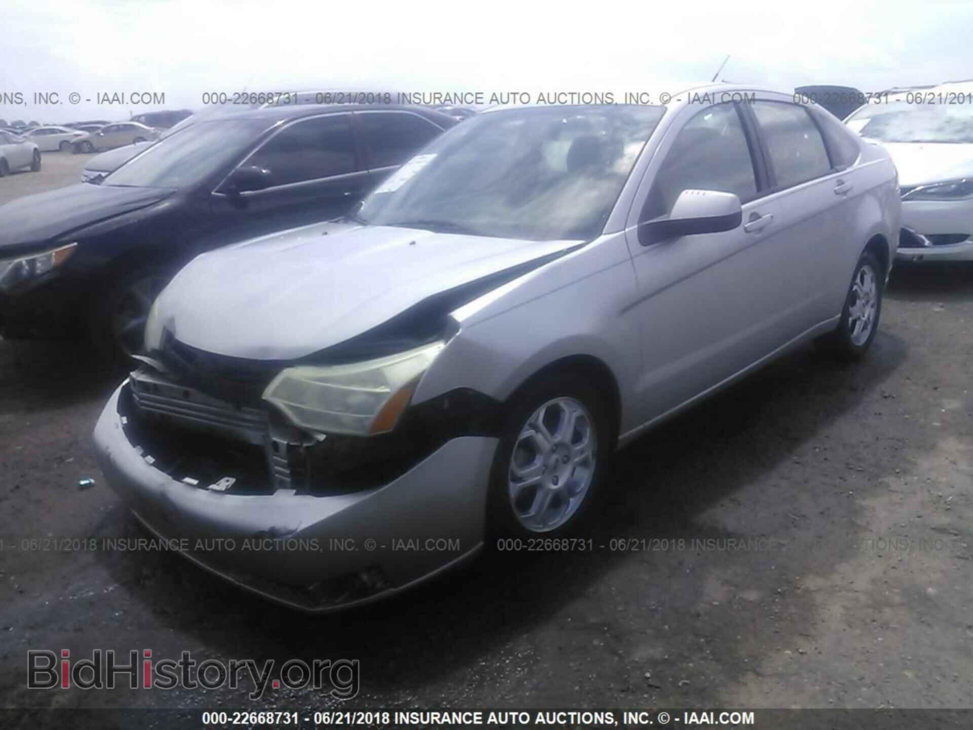 2009 FORD FOCUS - VIN: 1FAHP36N19W188434 - Фото 2