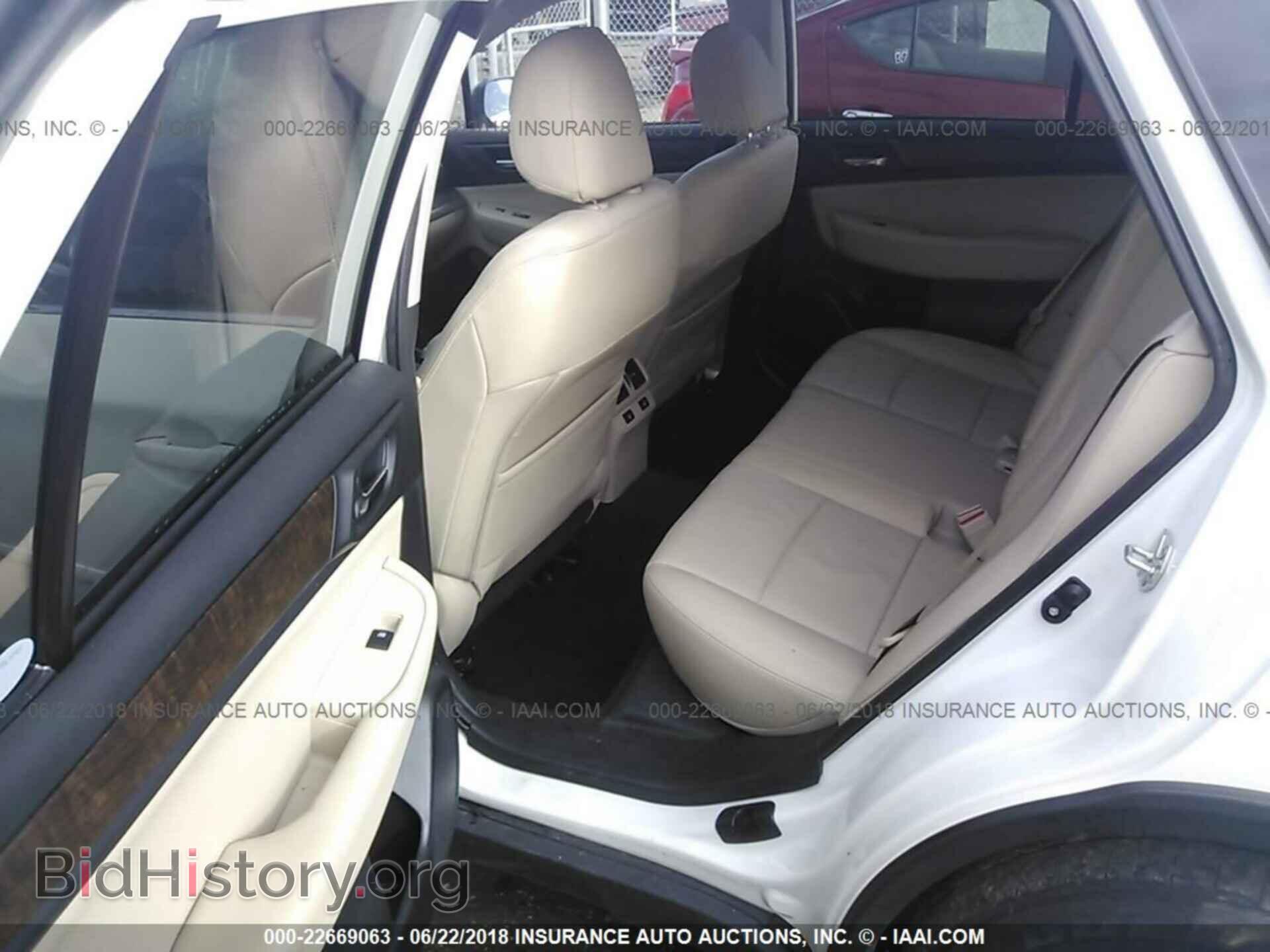 2016 Subaru Outback - VIN: 4S4BSANC1G3296436 - Photo 8