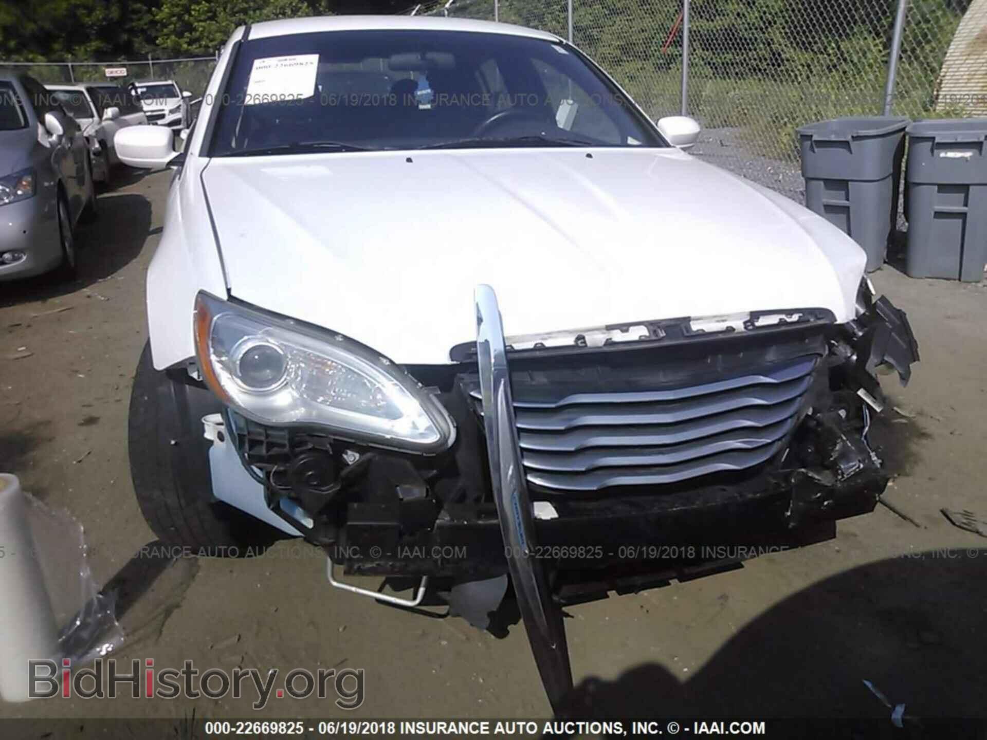 2012 Chrysler 200 - VIN: 1C3CCBAB7CN226287 - Фото 6