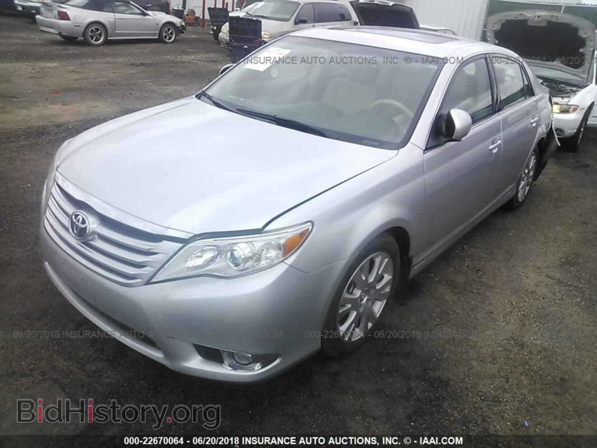 2012 Toyota Avalon - VIN: 4T1BK3DBXCU460176 - Фото 2
