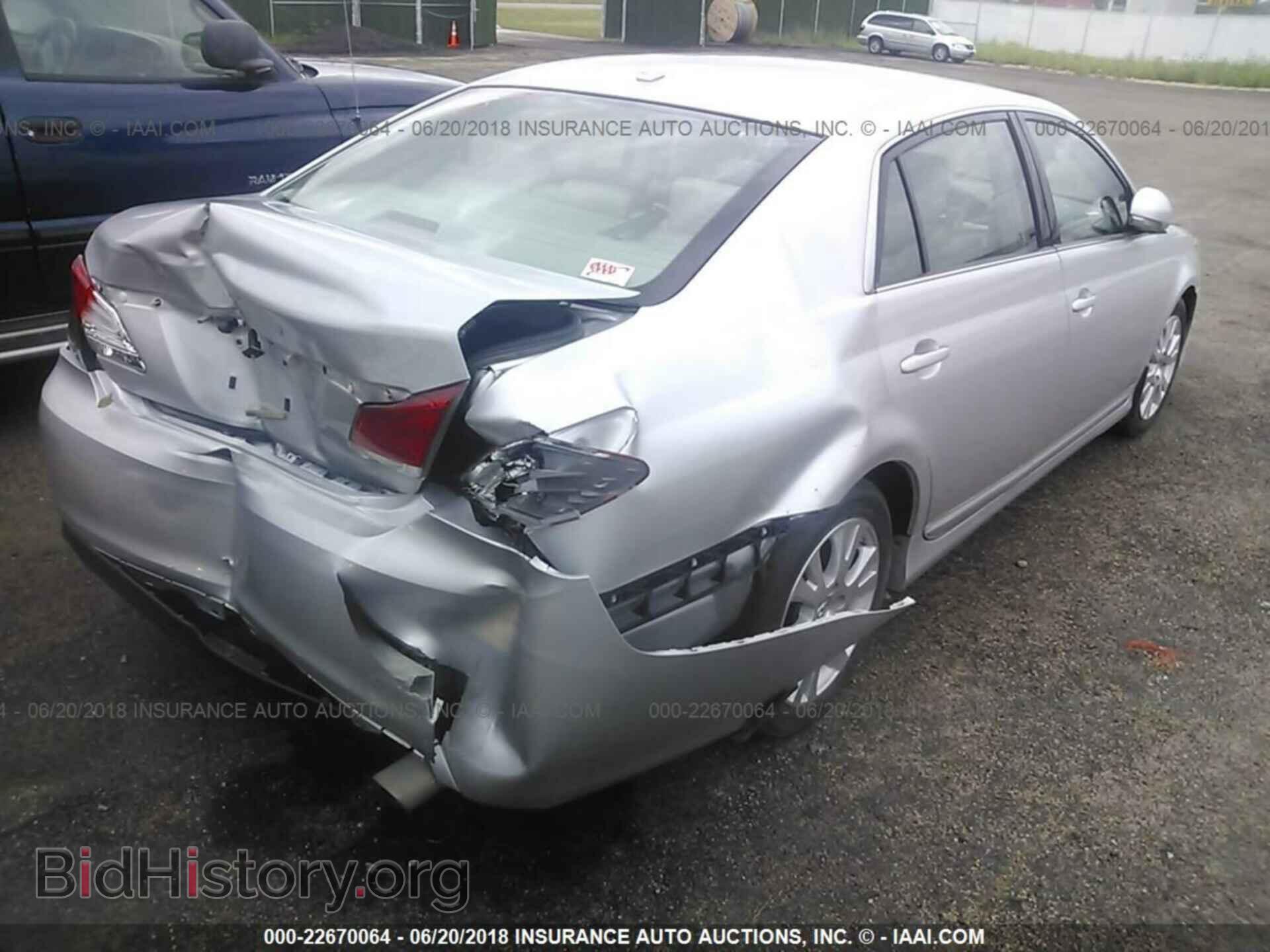 2012 Toyota Avalon - VIN: 4T1BK3DBXCU460176 - Фото 4