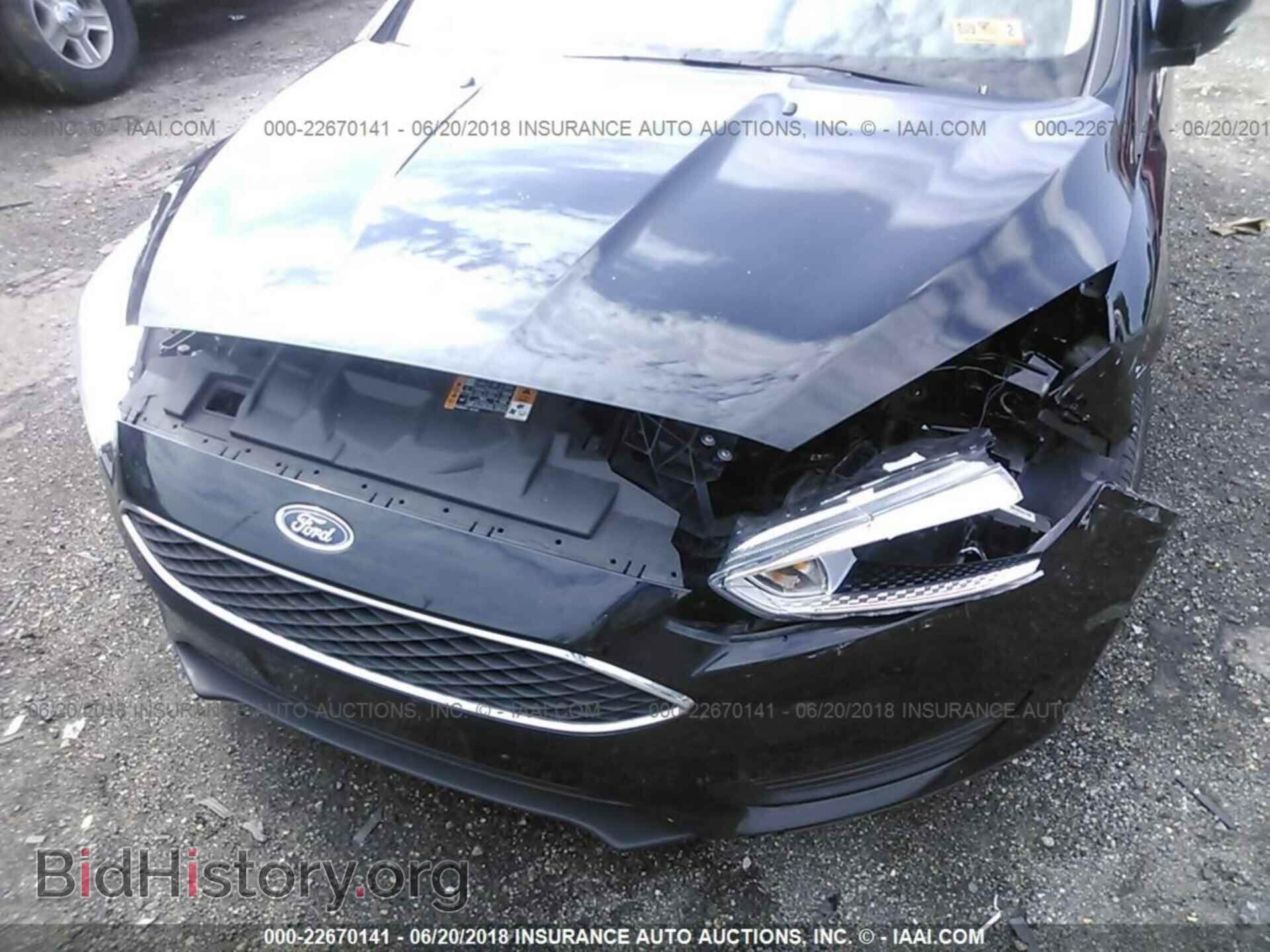 2016 Ford Focus - VIN: 1FADP3F21GL350503 - Photo 6