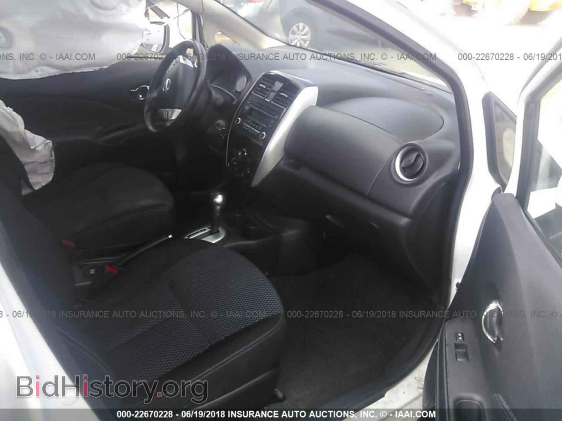 2015 Nissan Versa note - VIN: 3N1CE2CP2FL404953 - Фото 5