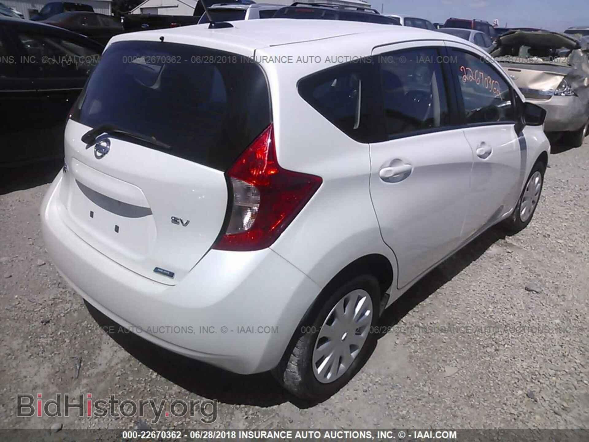 2016 Nissan Versa note - VIN: 3N1CE2CP0GL366771 - Фото 4