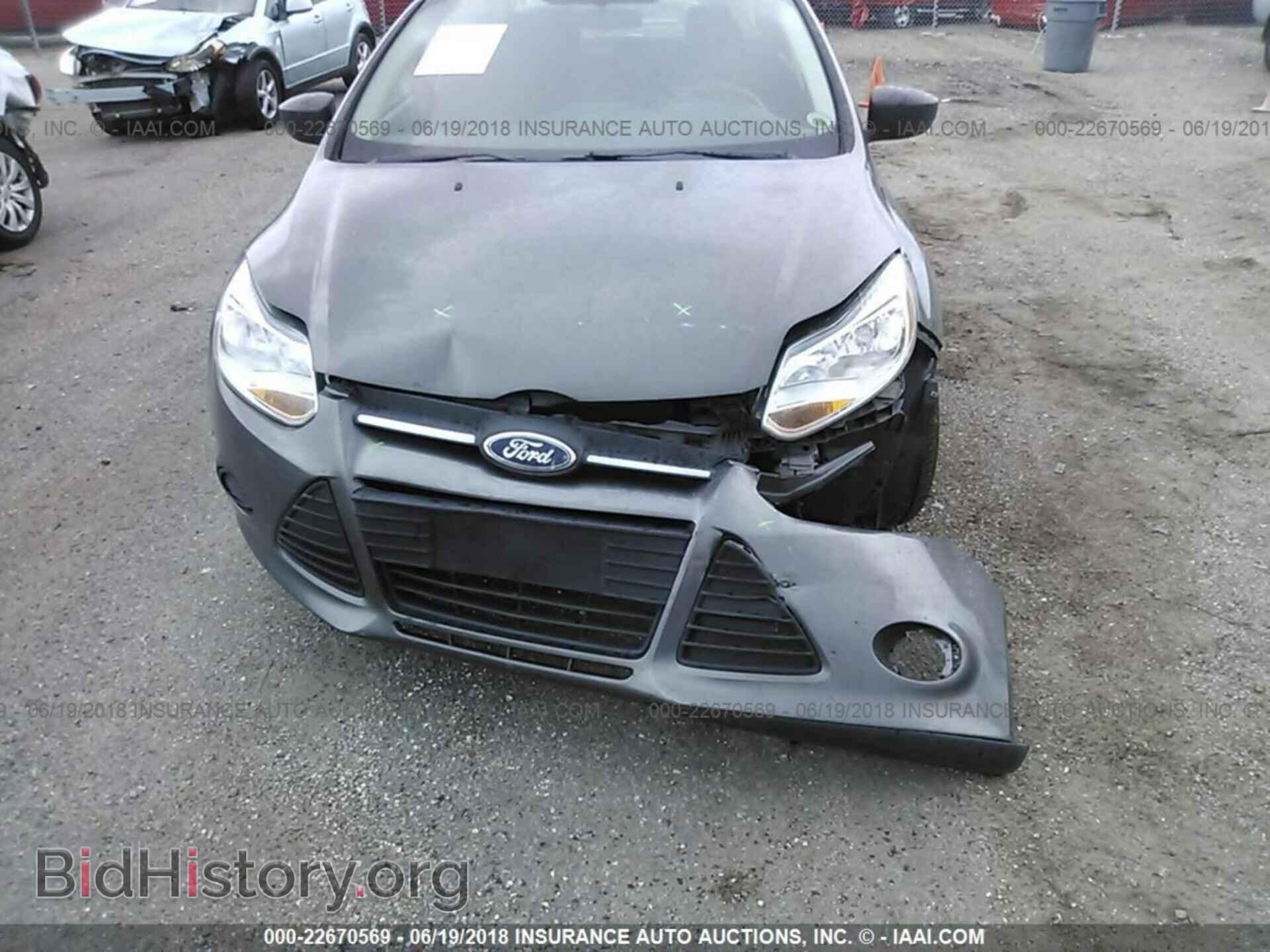 2012 Ford Focus - VIN: 1FAHP3E22CL413430 - Photo 6