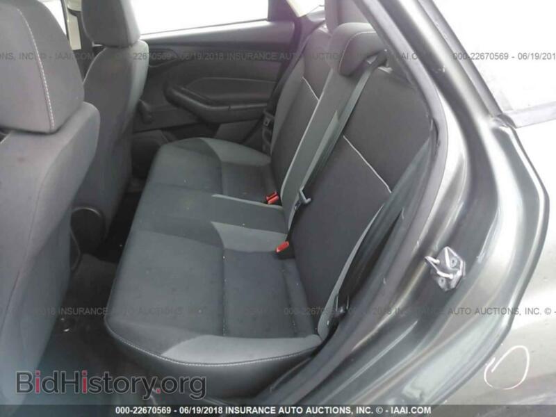 2012 Ford FOCUS (VIN 1FAHP3E22CL413430) — фото 8 из 10
