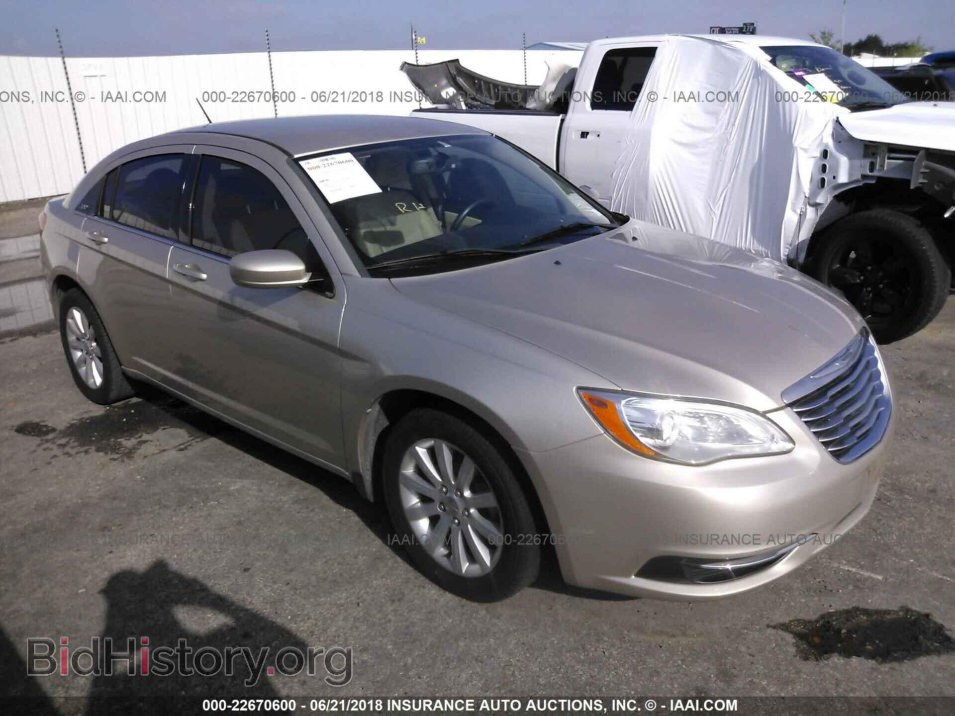 Photo 1C3CCBBB9DN724426 - Chrysler 200 2013