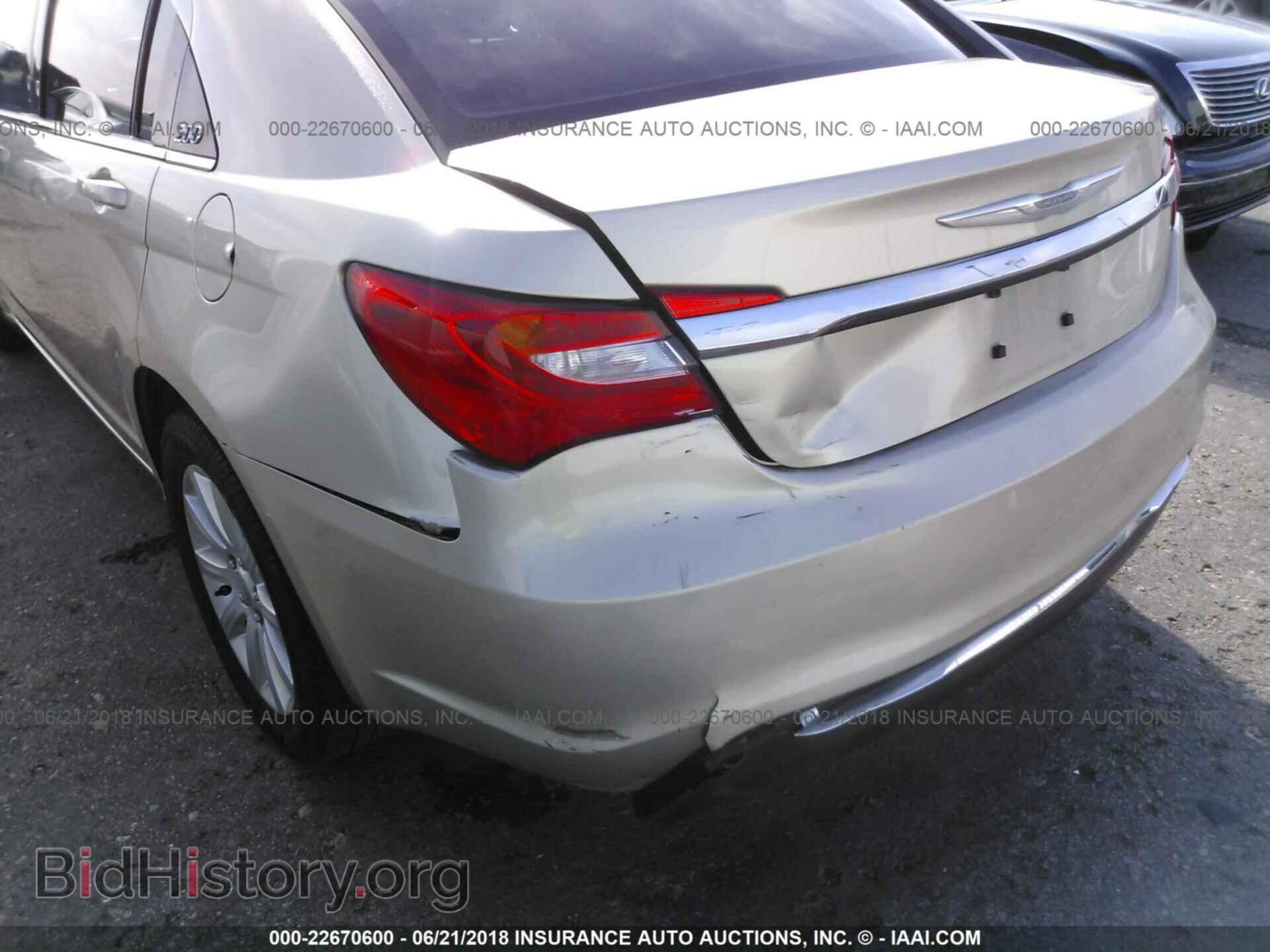 2013 Chrysler 200 - VIN: 1C3CCBBB9DN724426 - Фото 6