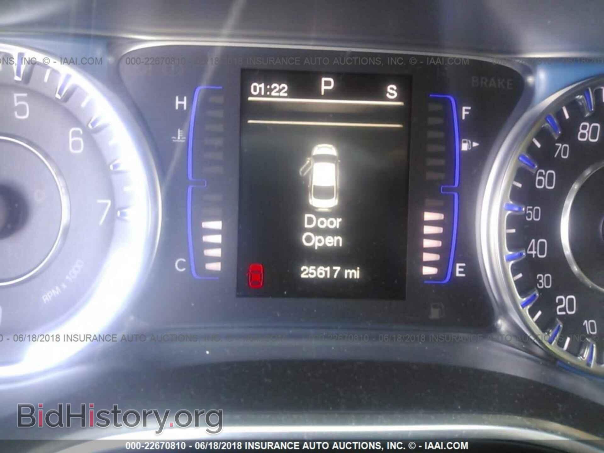 2015 Chrysler 200 - VIN: 1C3CCCAB4FN662539 - Photo 7